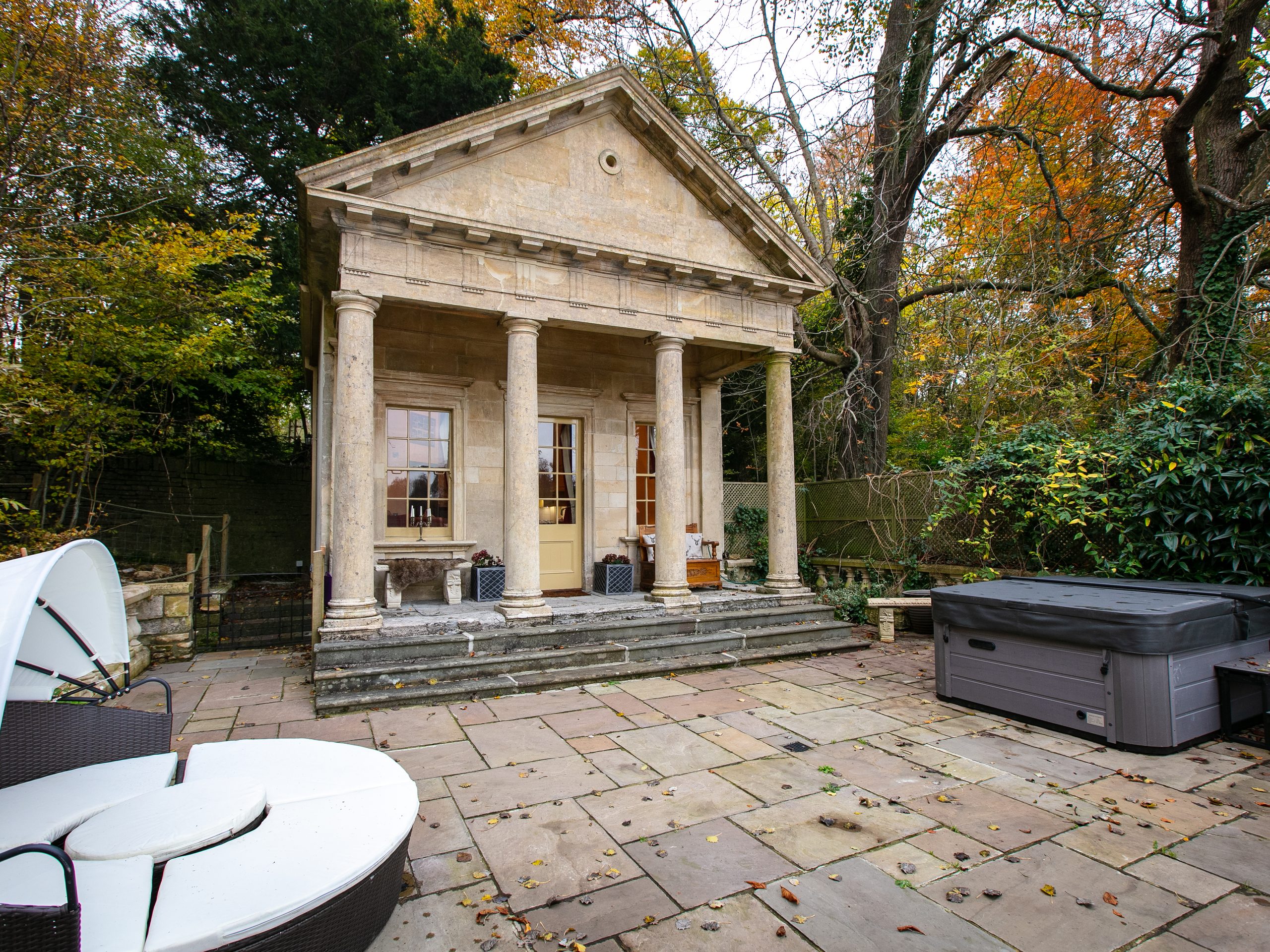 Orchardleigh Boathouse