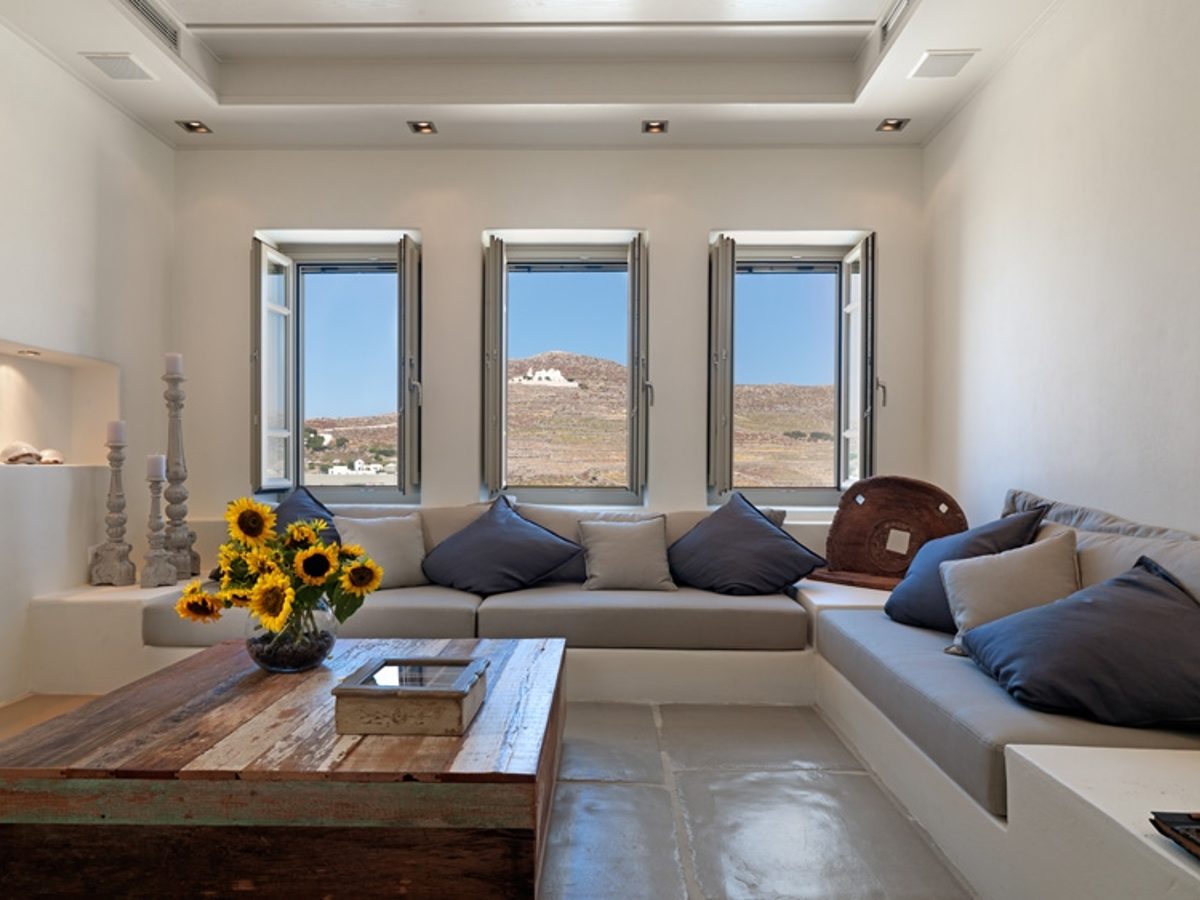 Themonies Luxury Suites