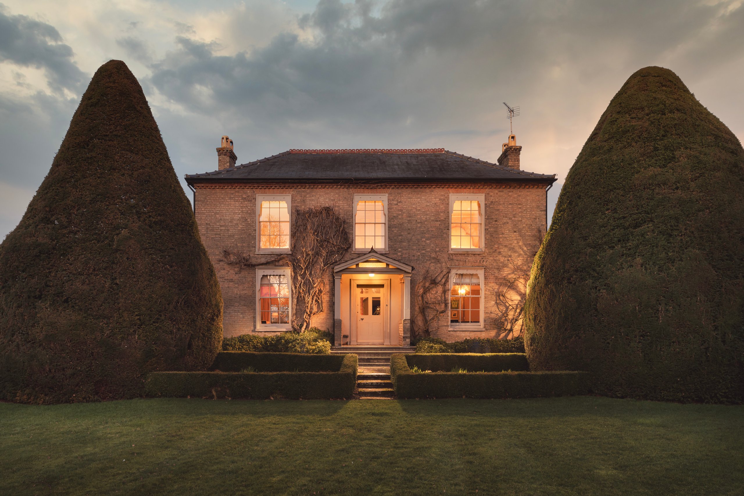Eye Hall