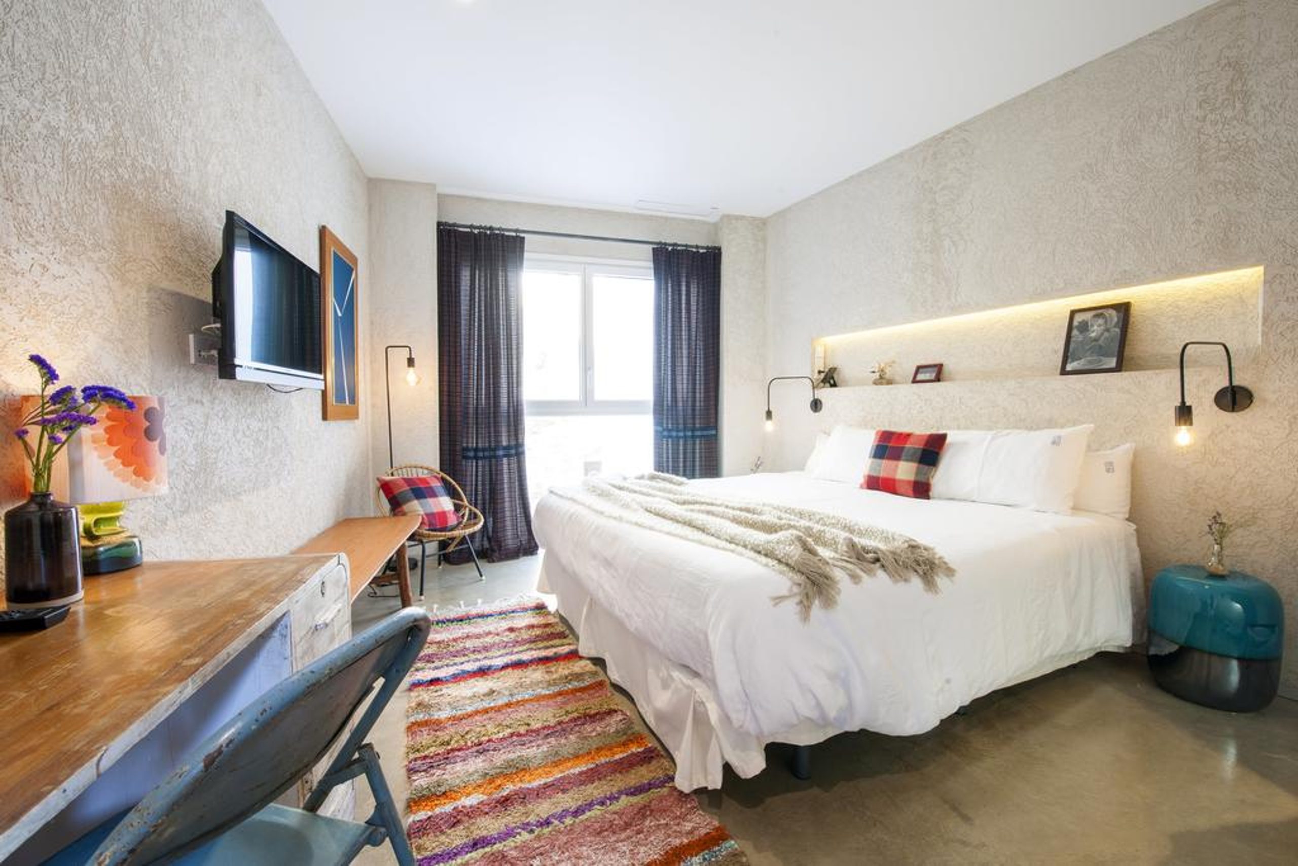 Kook Hotel Tarifa - Image 1