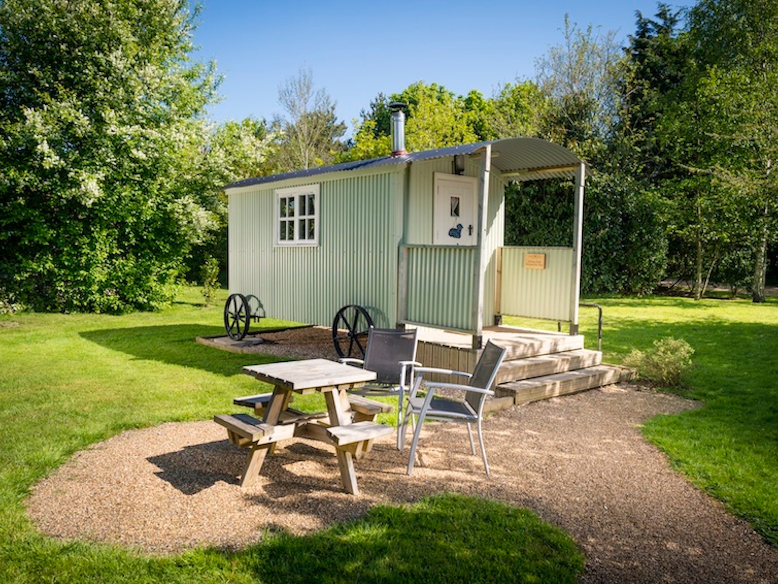 Snug Huts