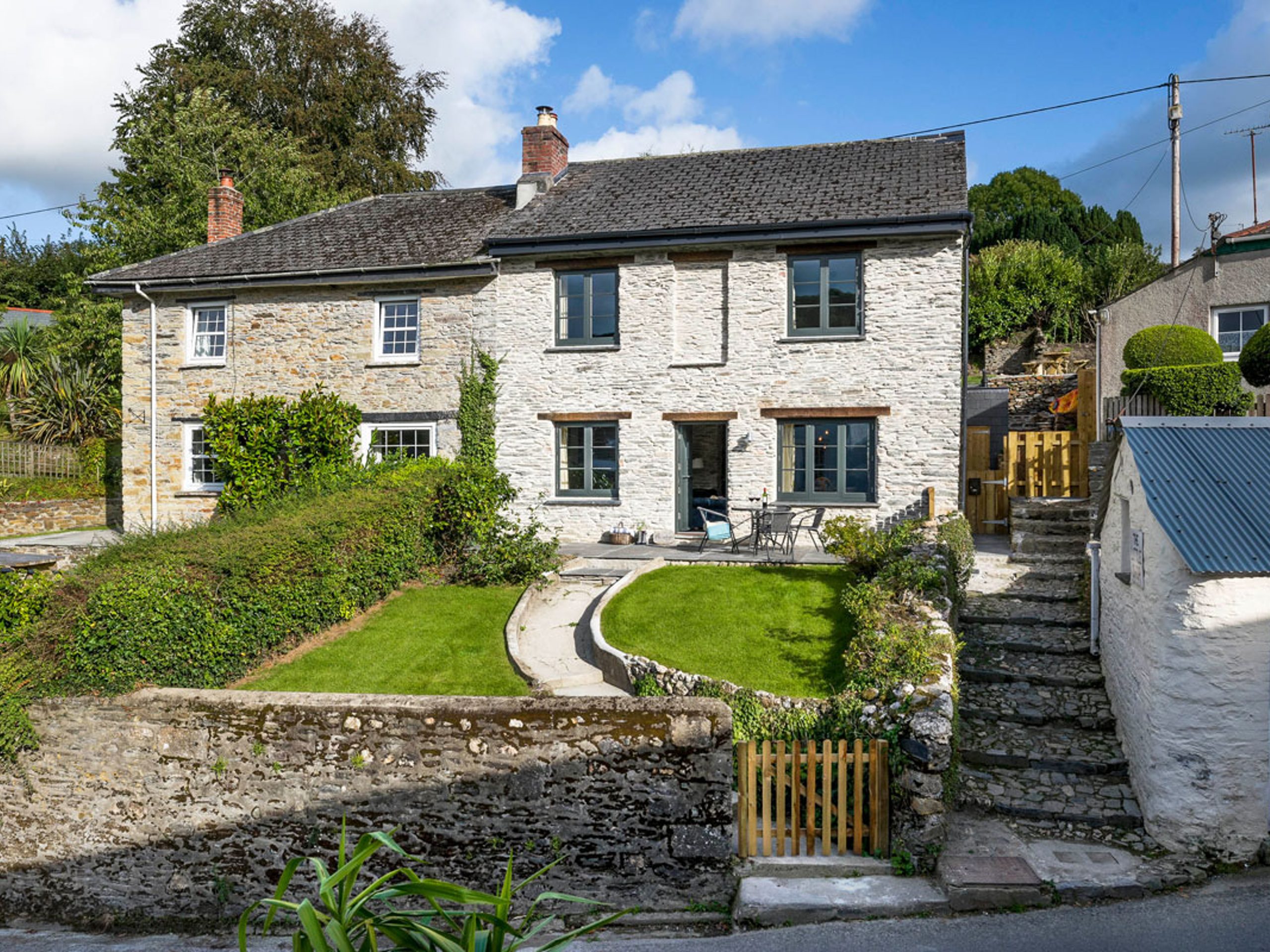 Roselyn Cottage