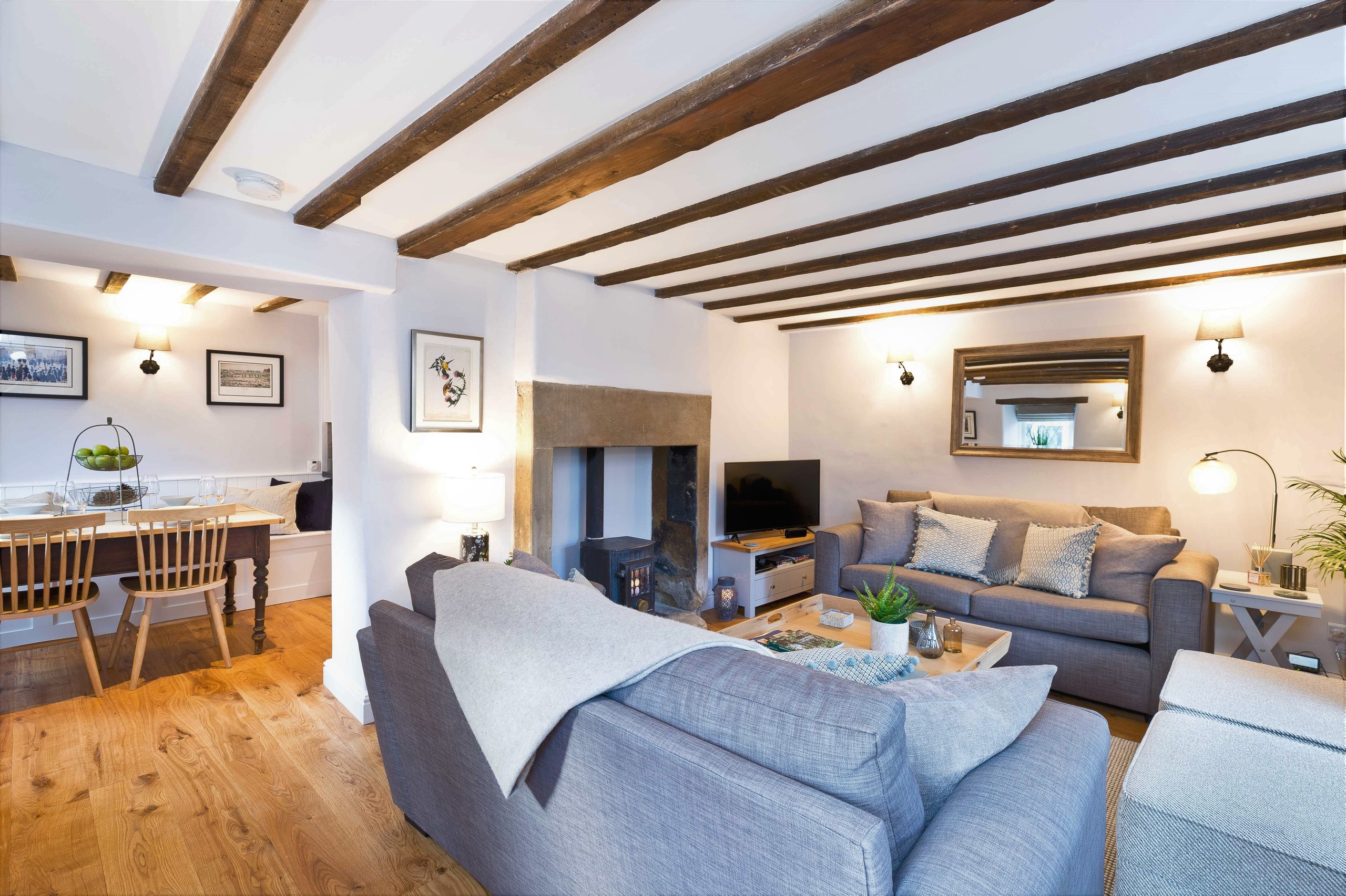 Applehoe Cottage - Image 1