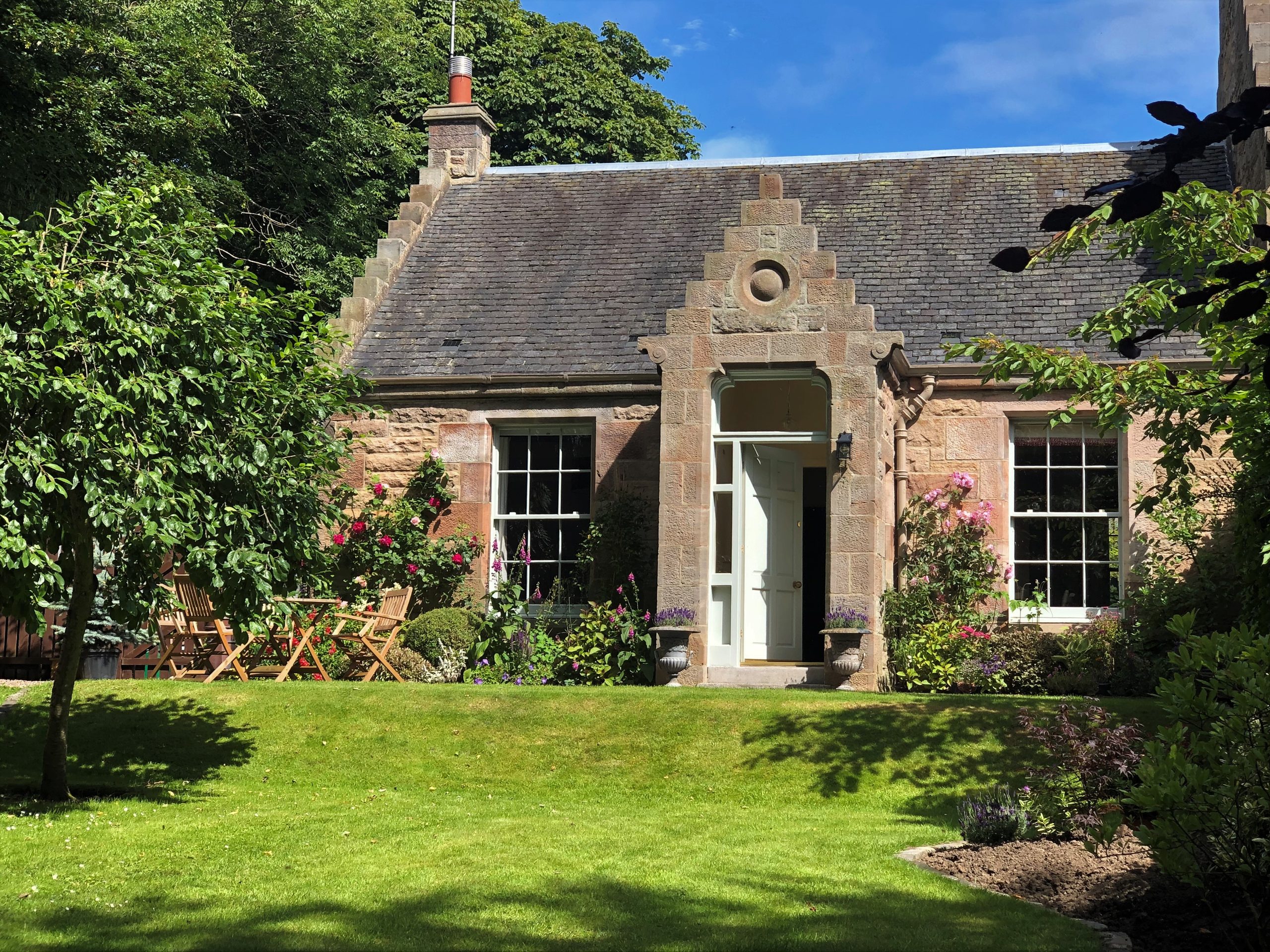 Glenlockhart Cottage Edinburgh