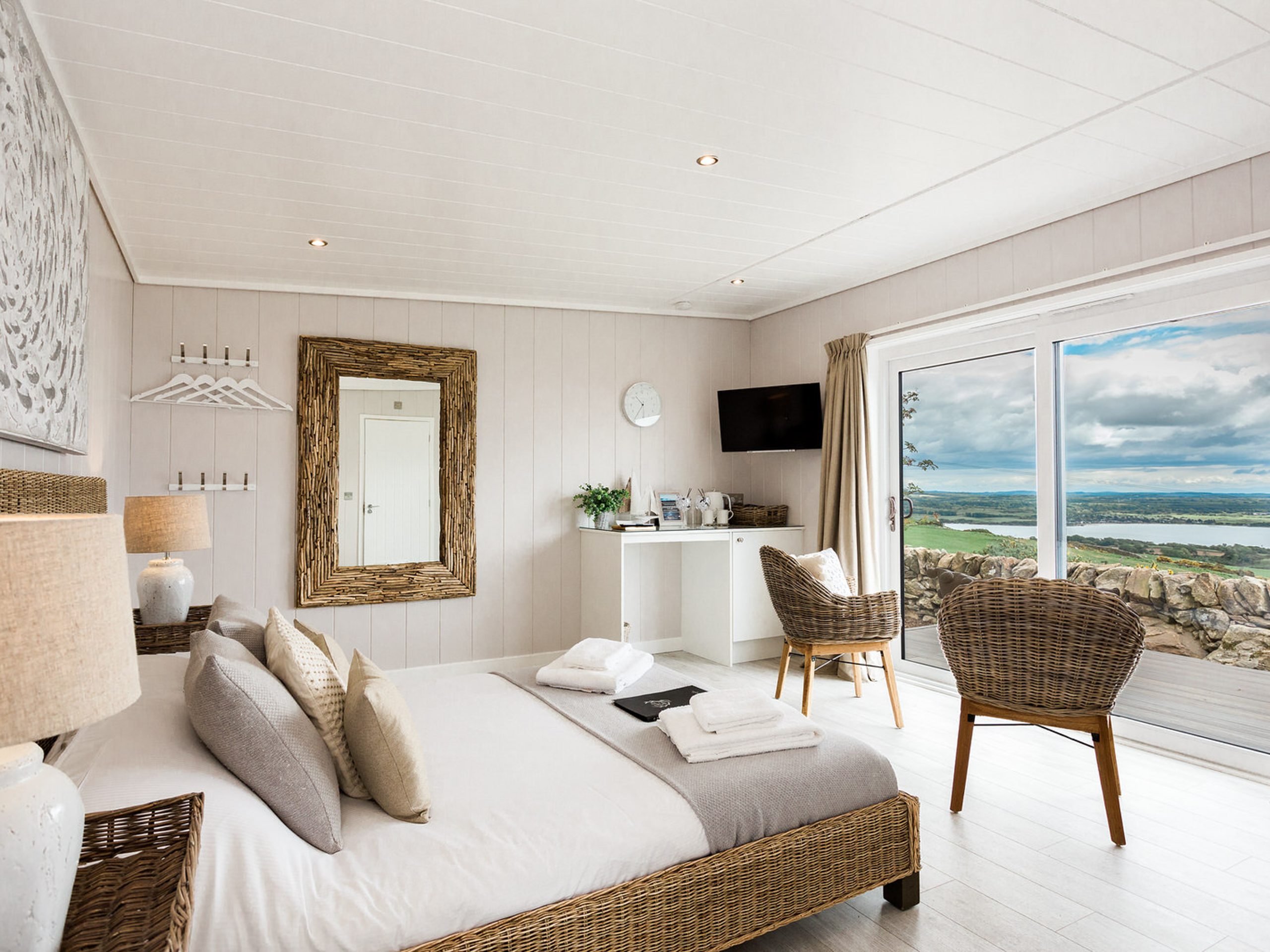 Sea View Snugs