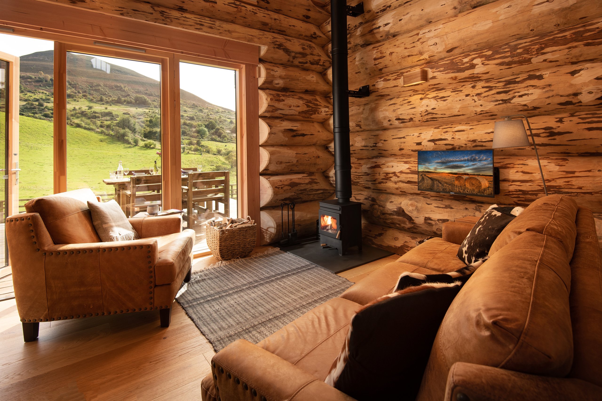 Eildon Melrose Log Cabin