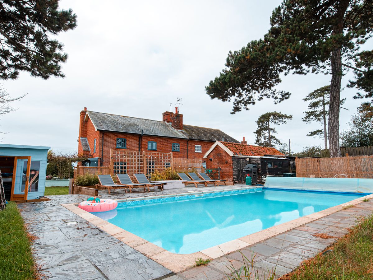 Pine Tree Cottage