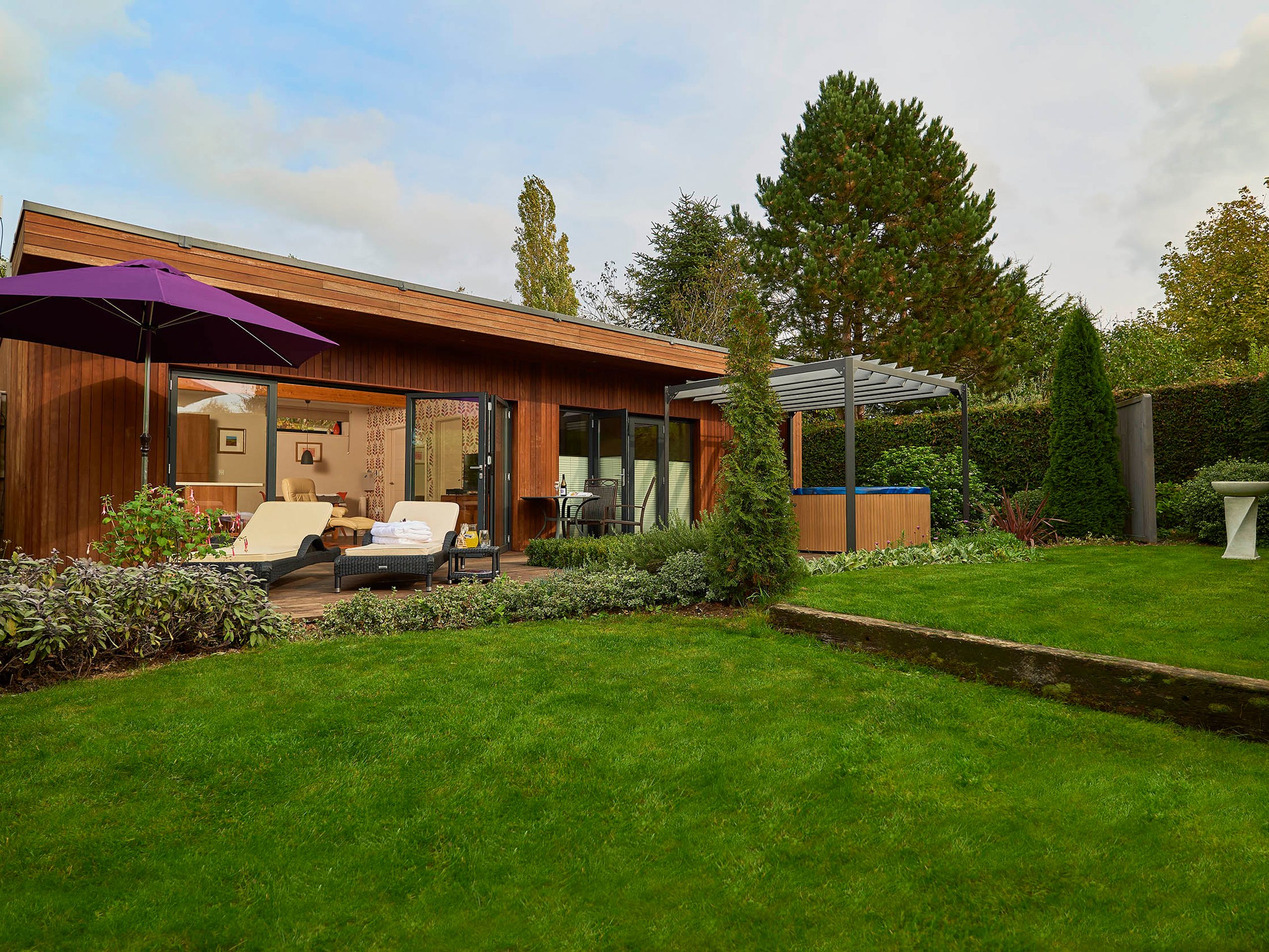 Upthorpe Lodges