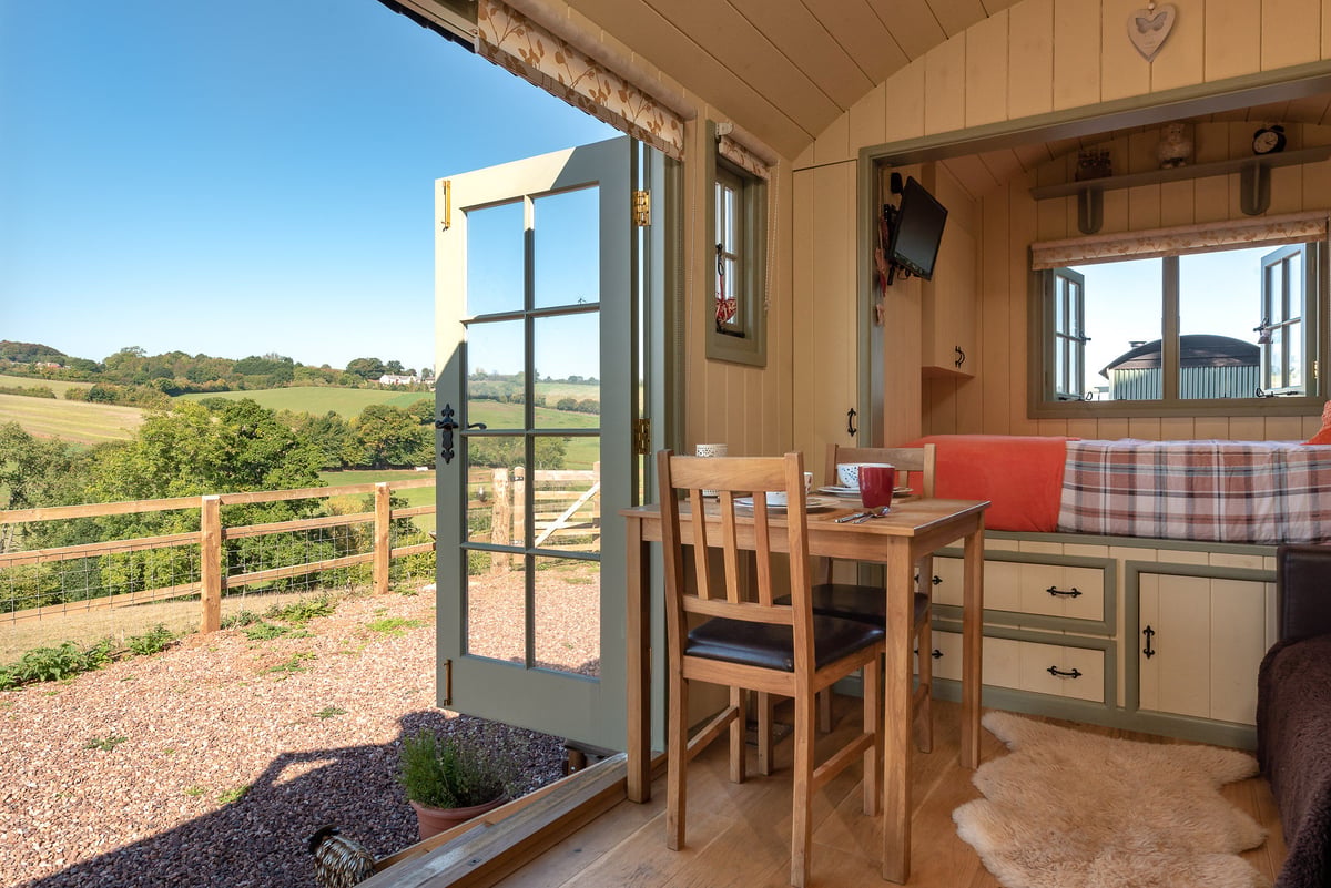 Holly Water Holidays - Shepherds Huts
