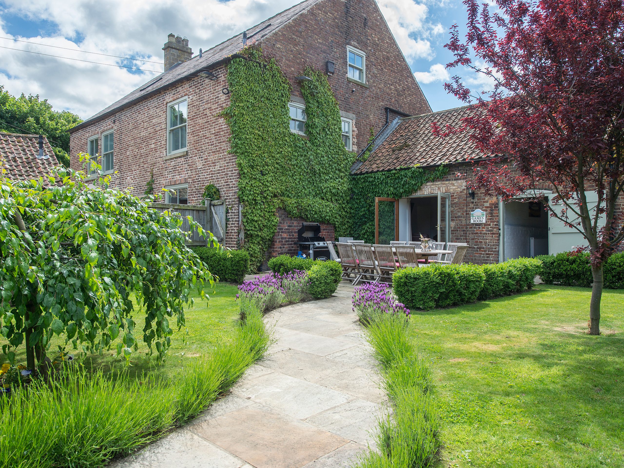 Corner Farm