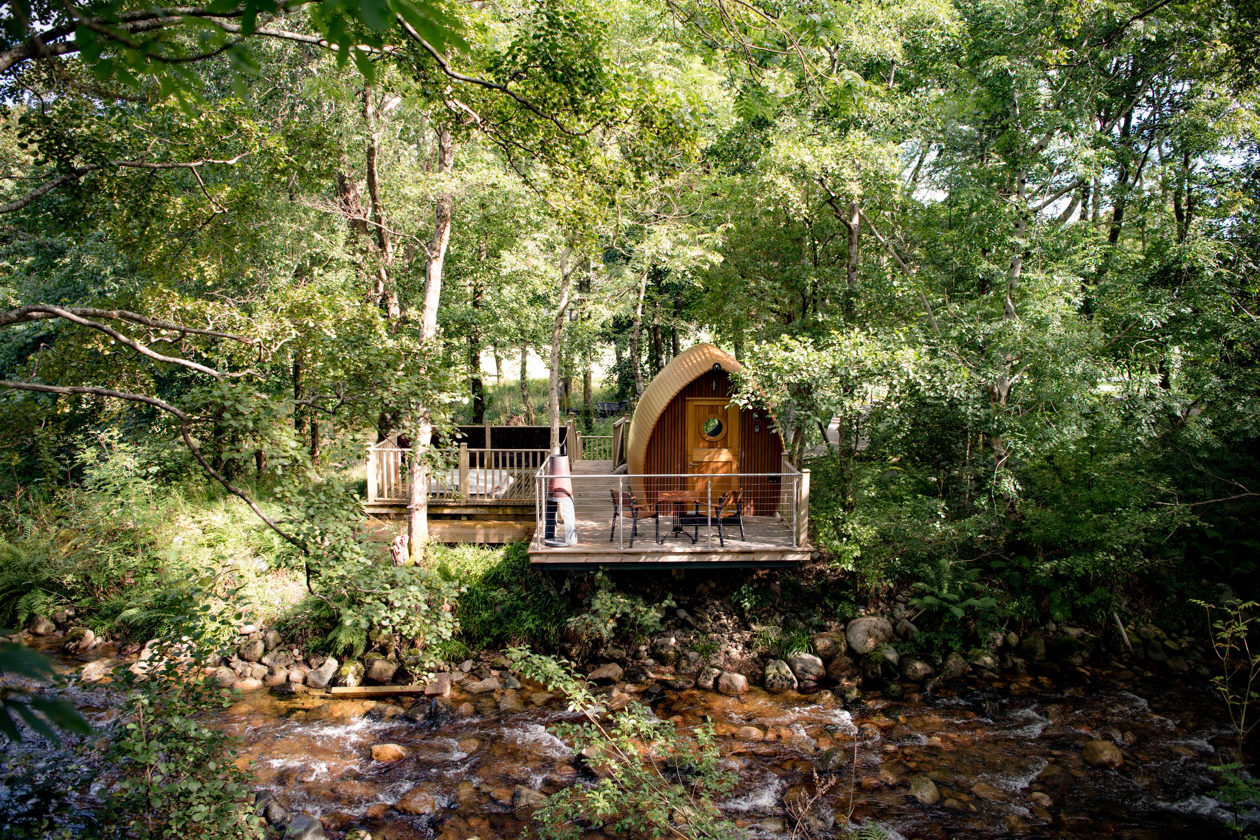 RiverBeds Luxury Wee Lodges with Hot Tubs - Image 1