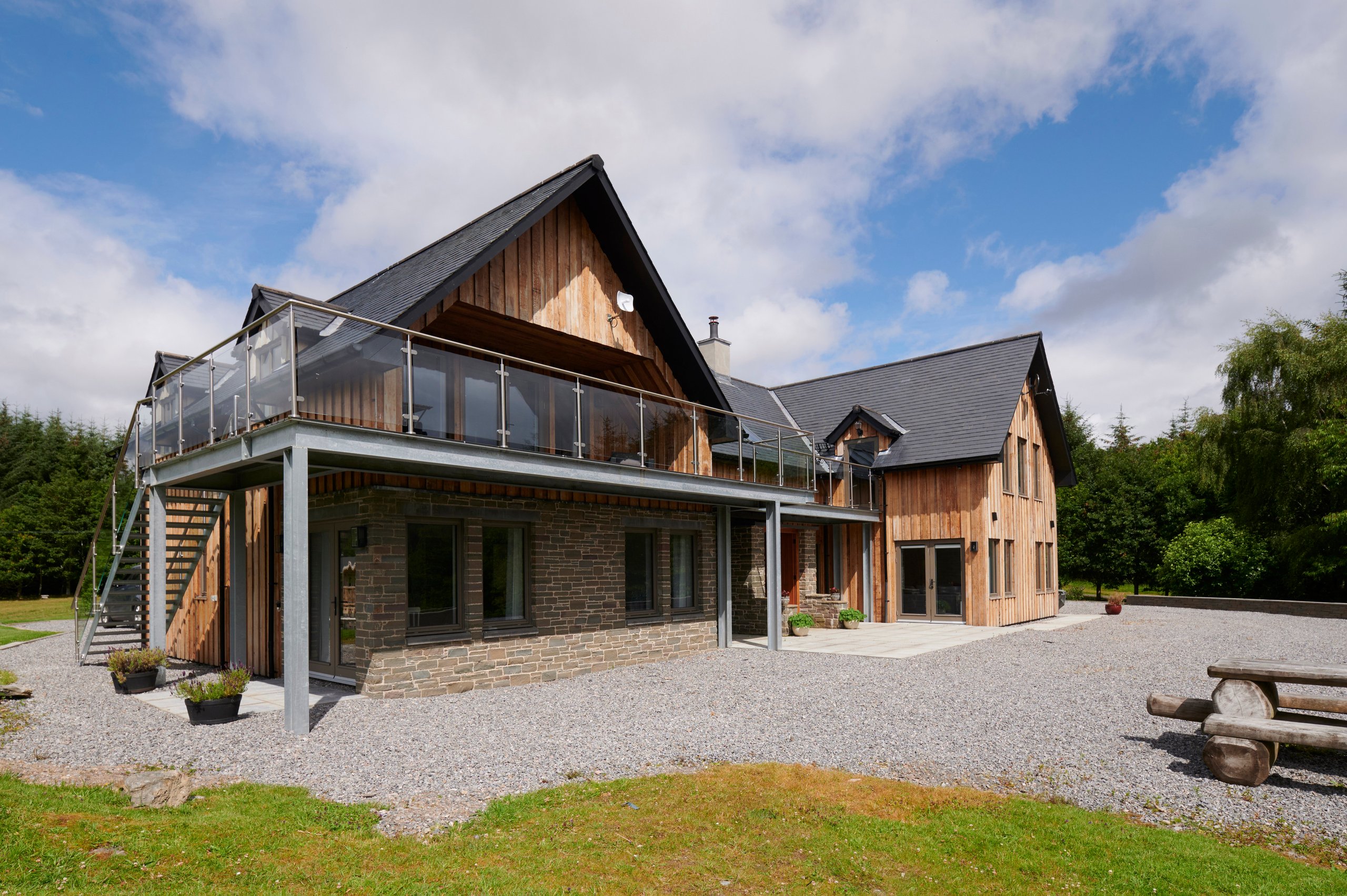 Ben Luna Lodge