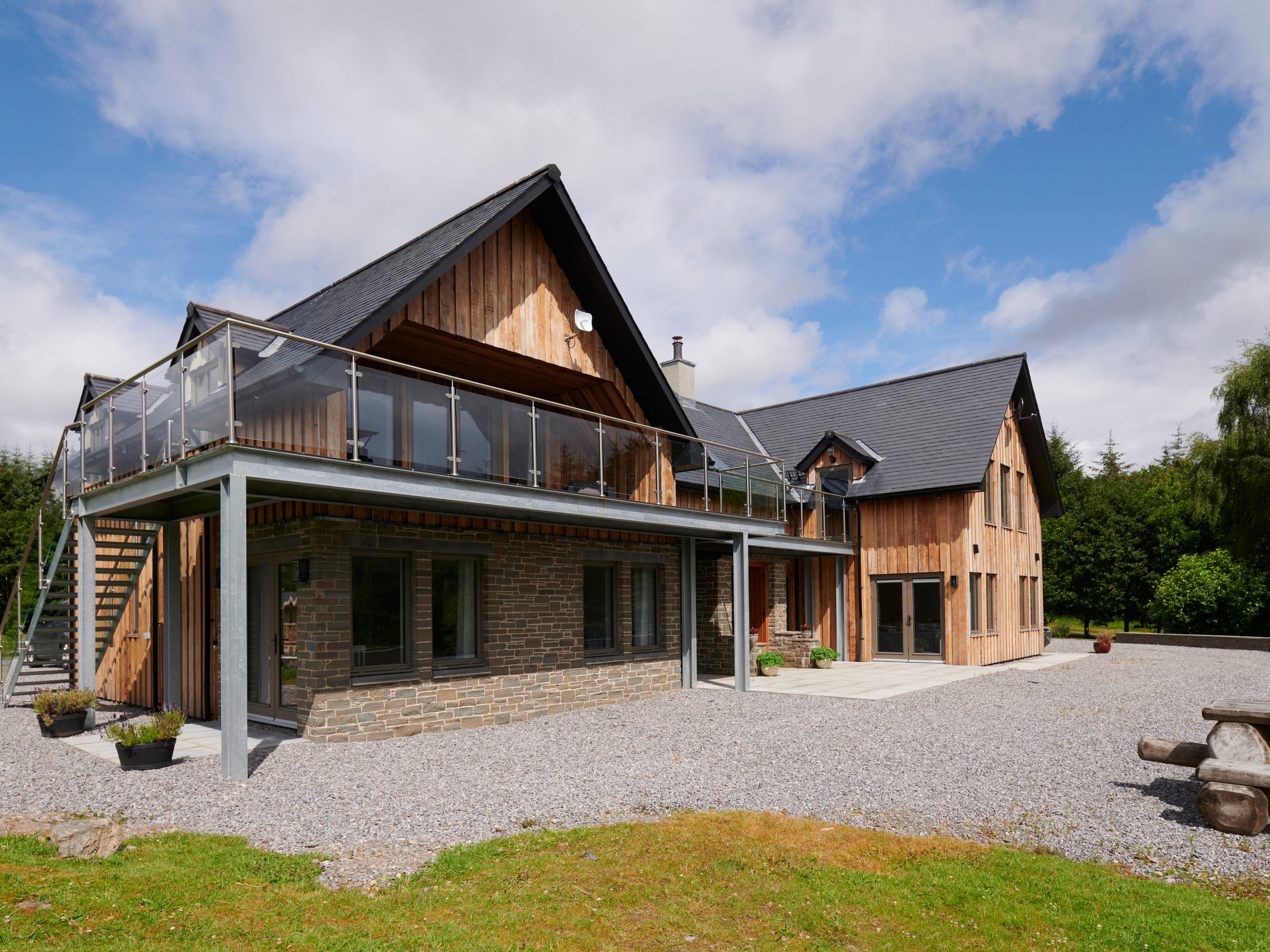 Ben Luna Lodge