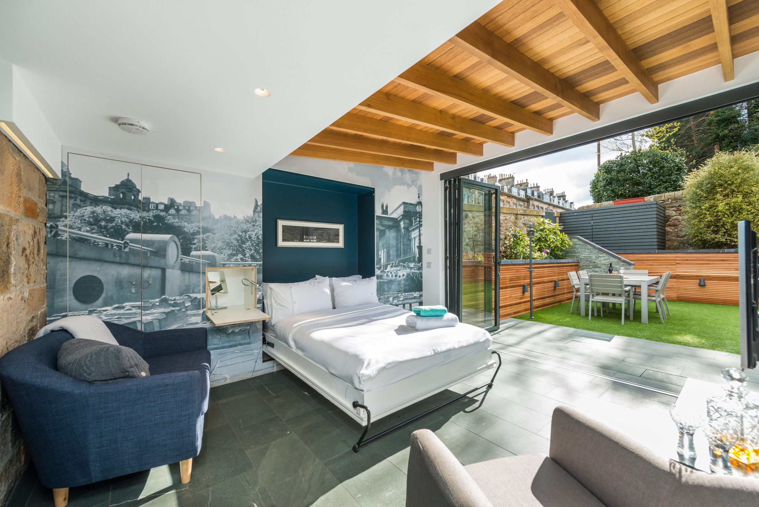 Garden Rooms Edinburgh - Image 1