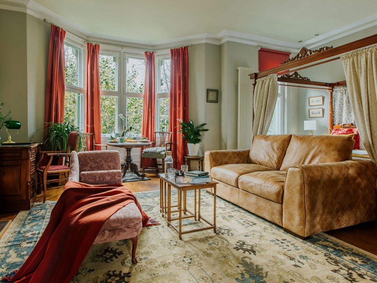 The Decadent Suite in Cardiff