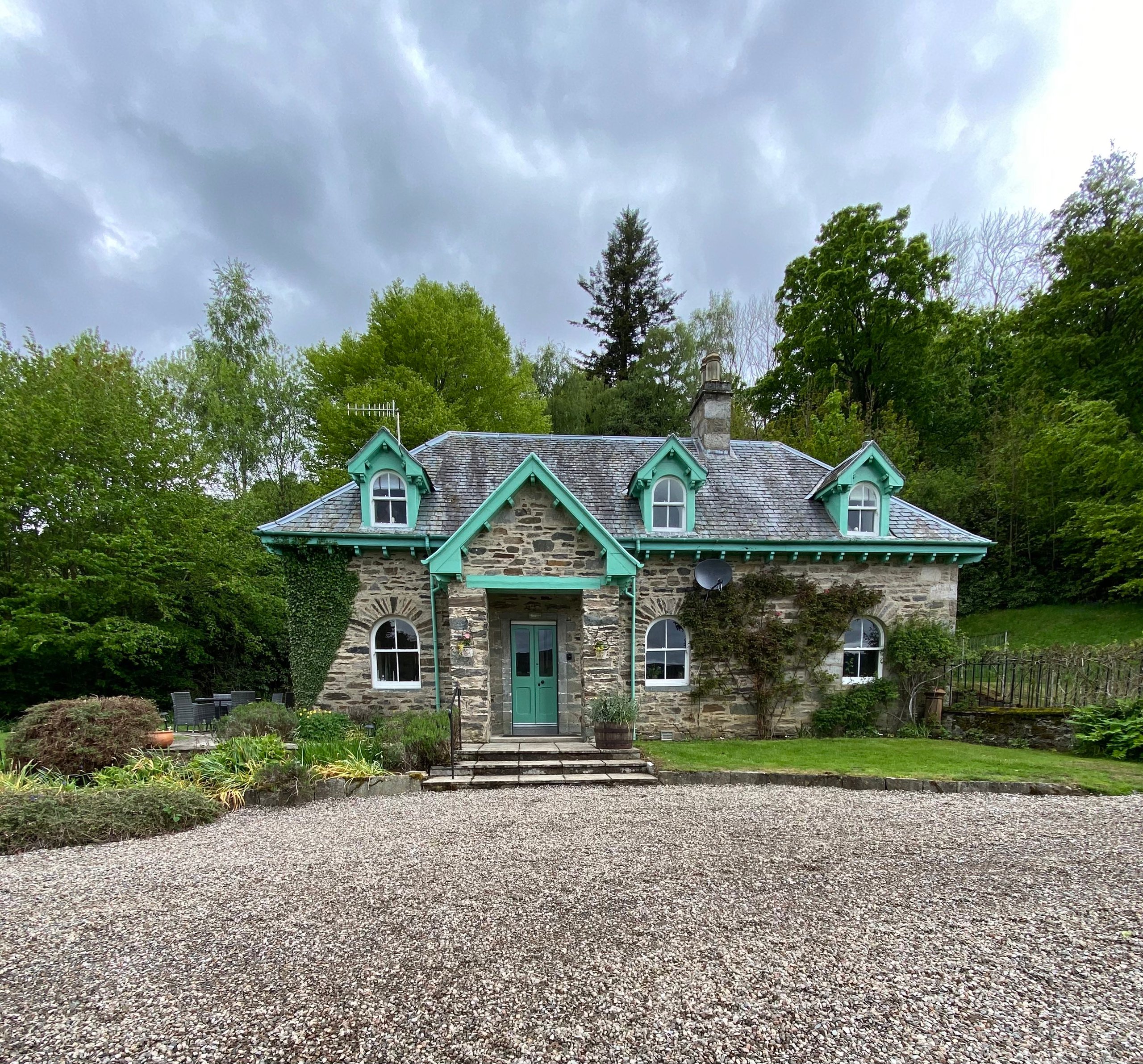 Middle Lodge  - Image 1