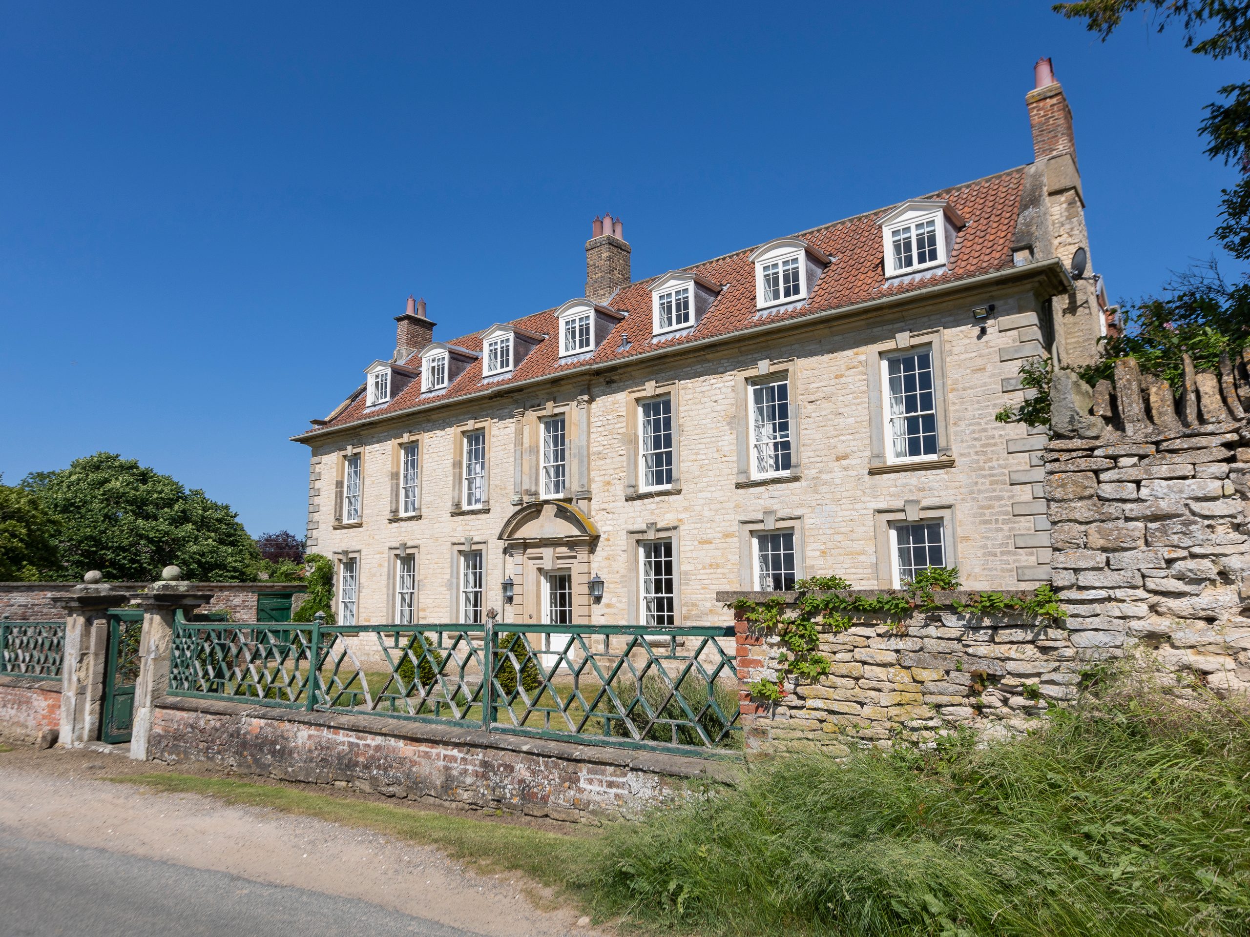 The Country House Westow