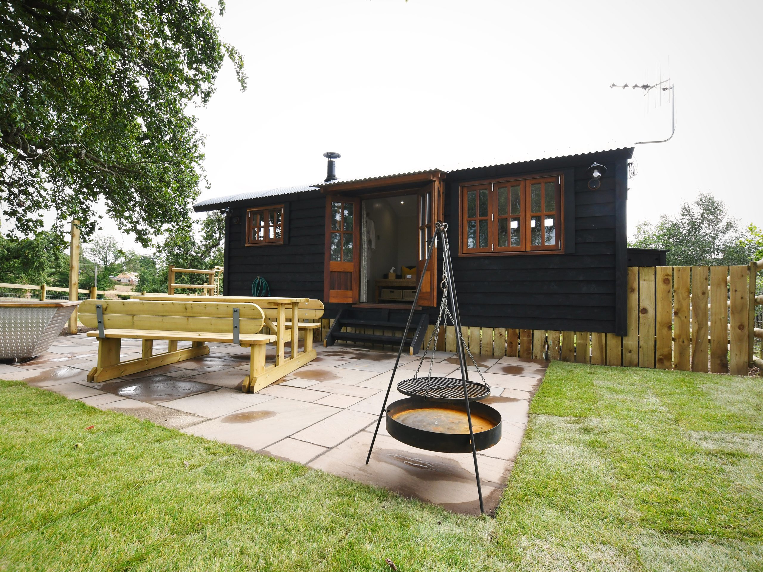 The Hideaway Hut