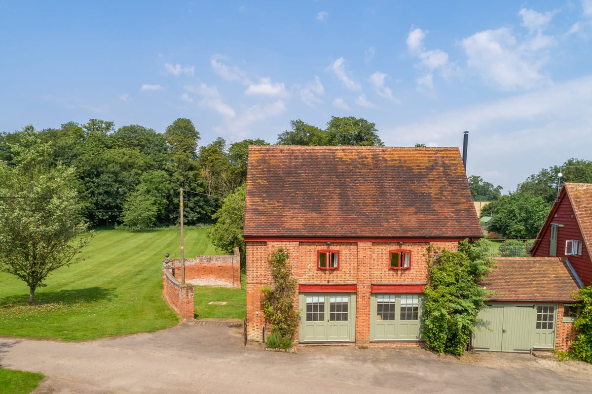 Belchamp Hall Coach House - Image 1