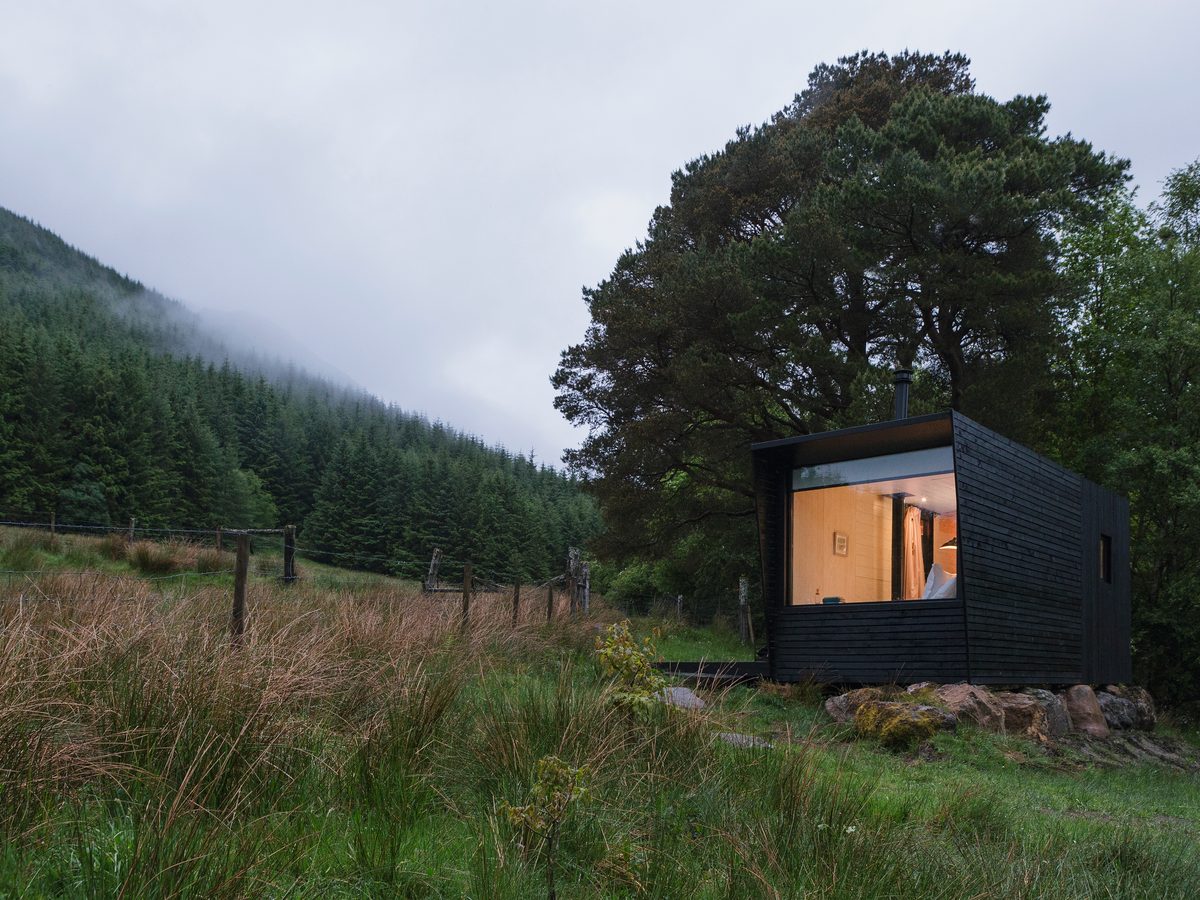 Lux Compact Cabin