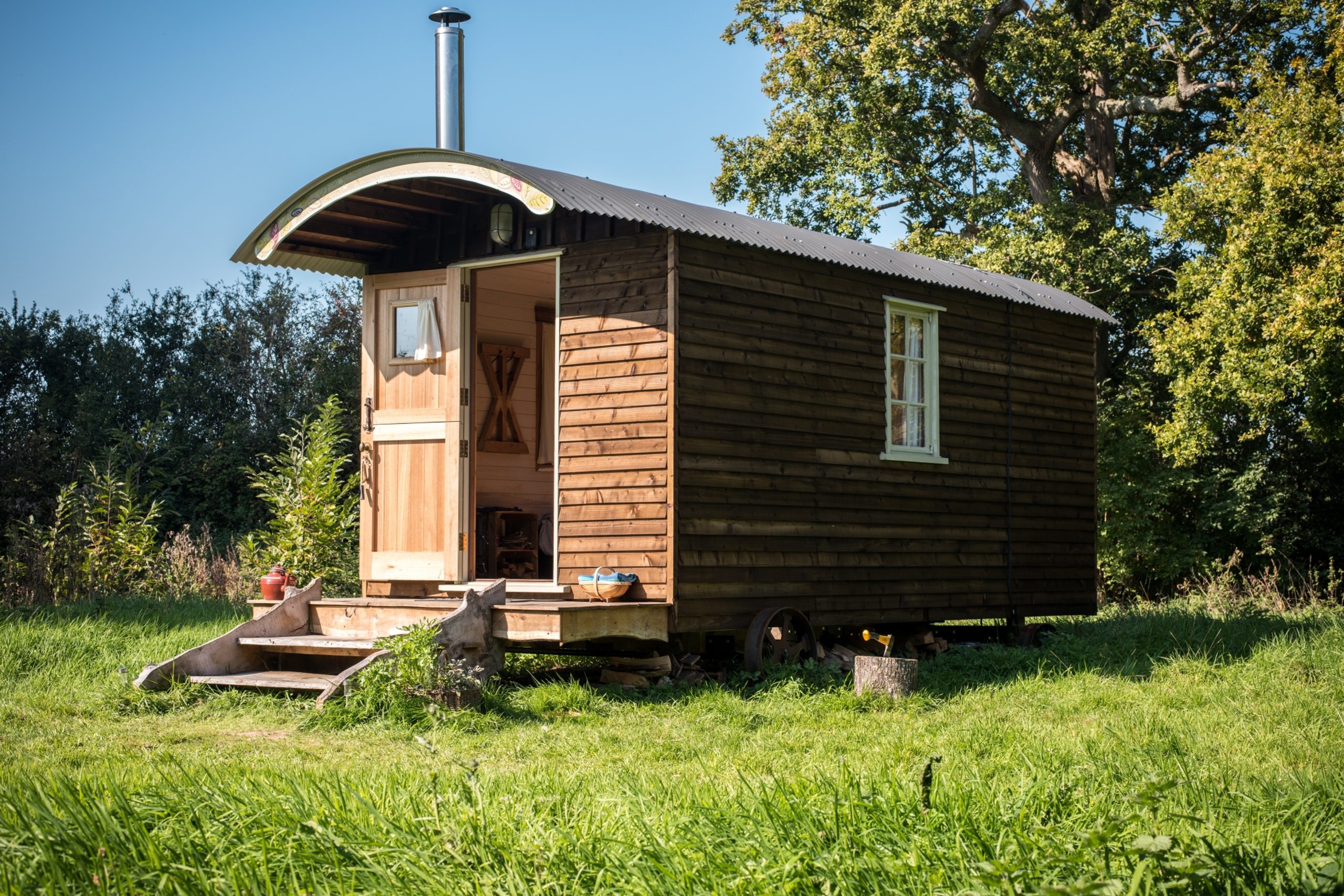 Withywood Shepherds Hut - Image 1