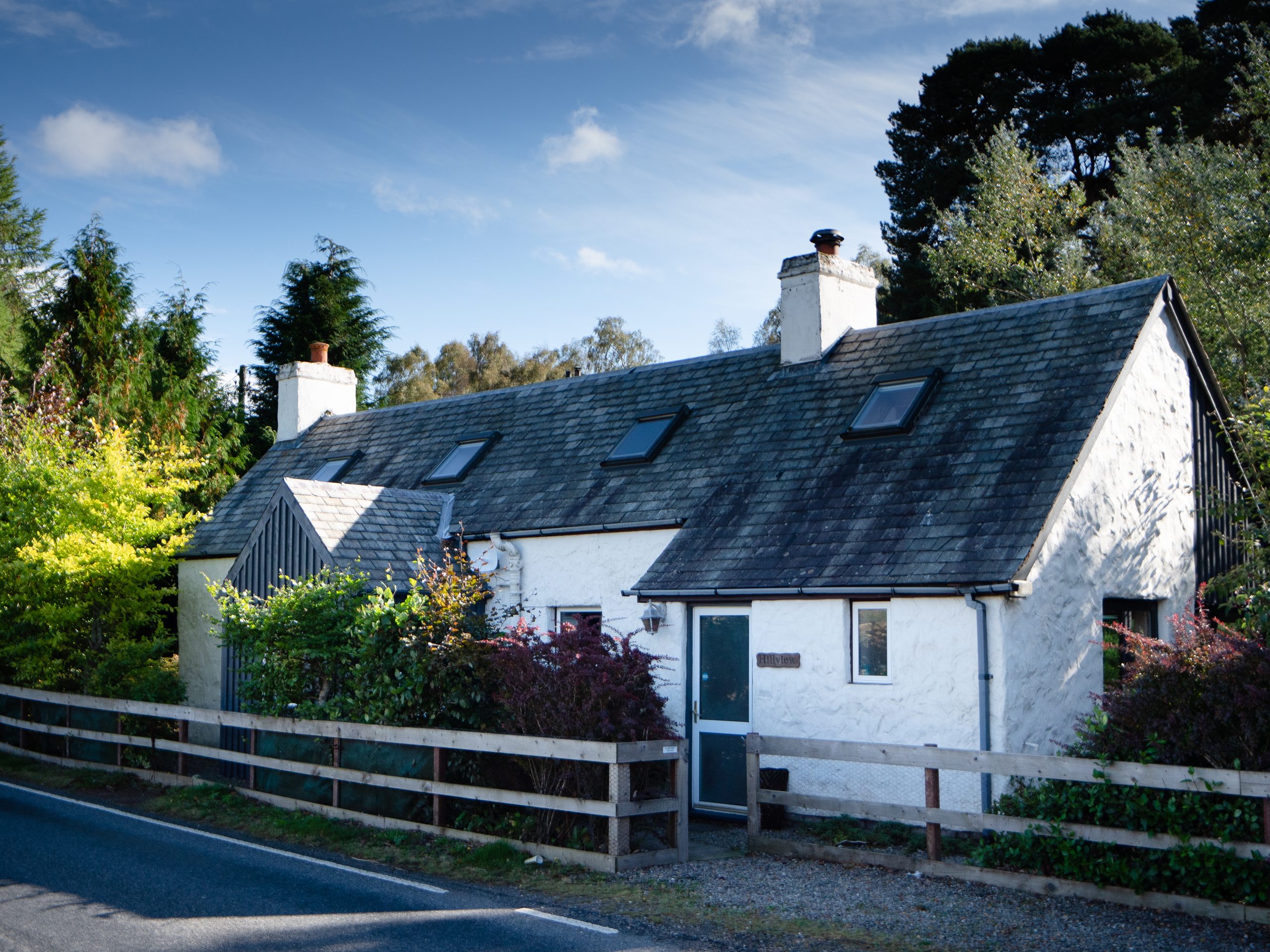 Hillview Cottage