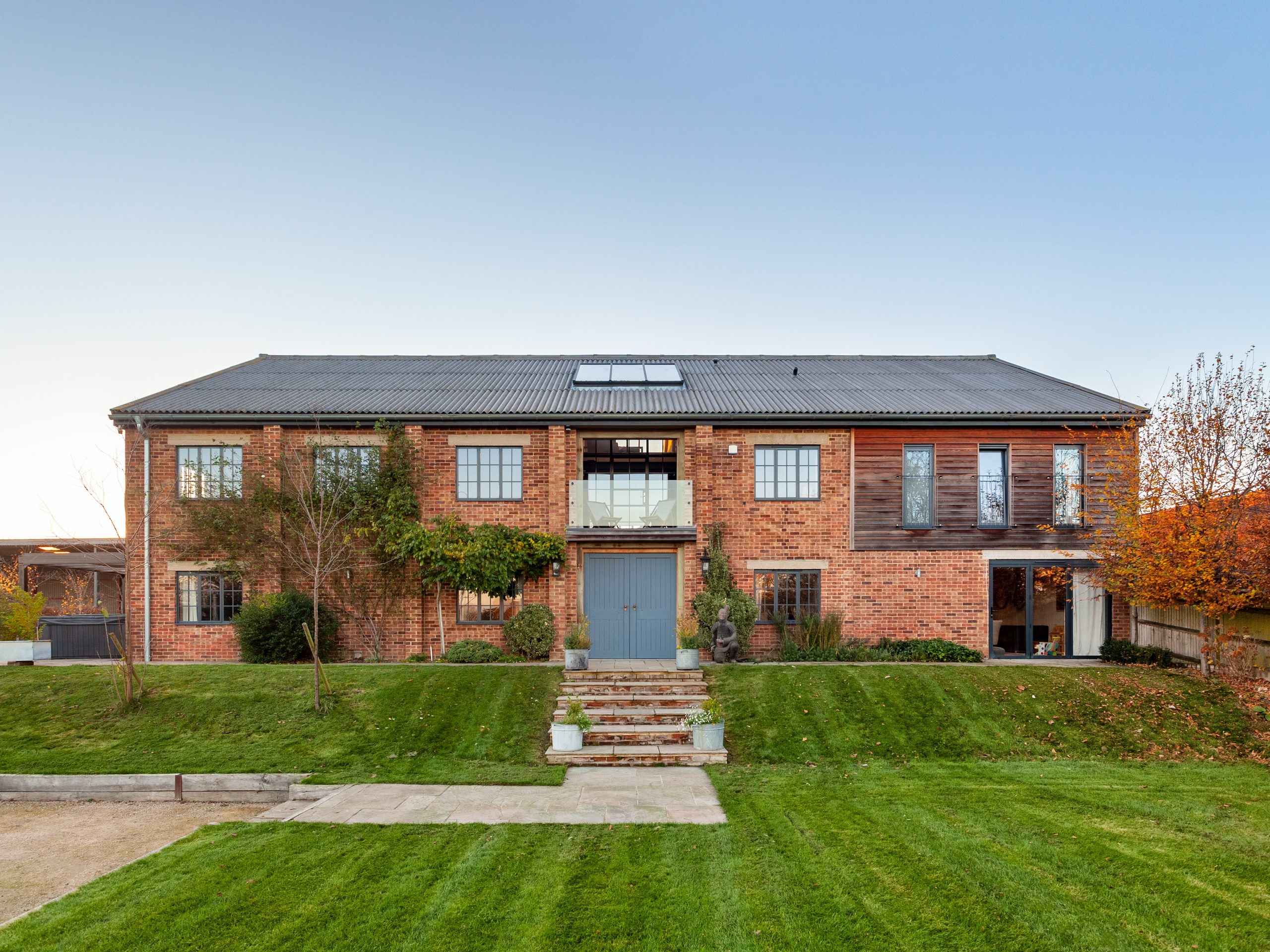 HopBines Barn