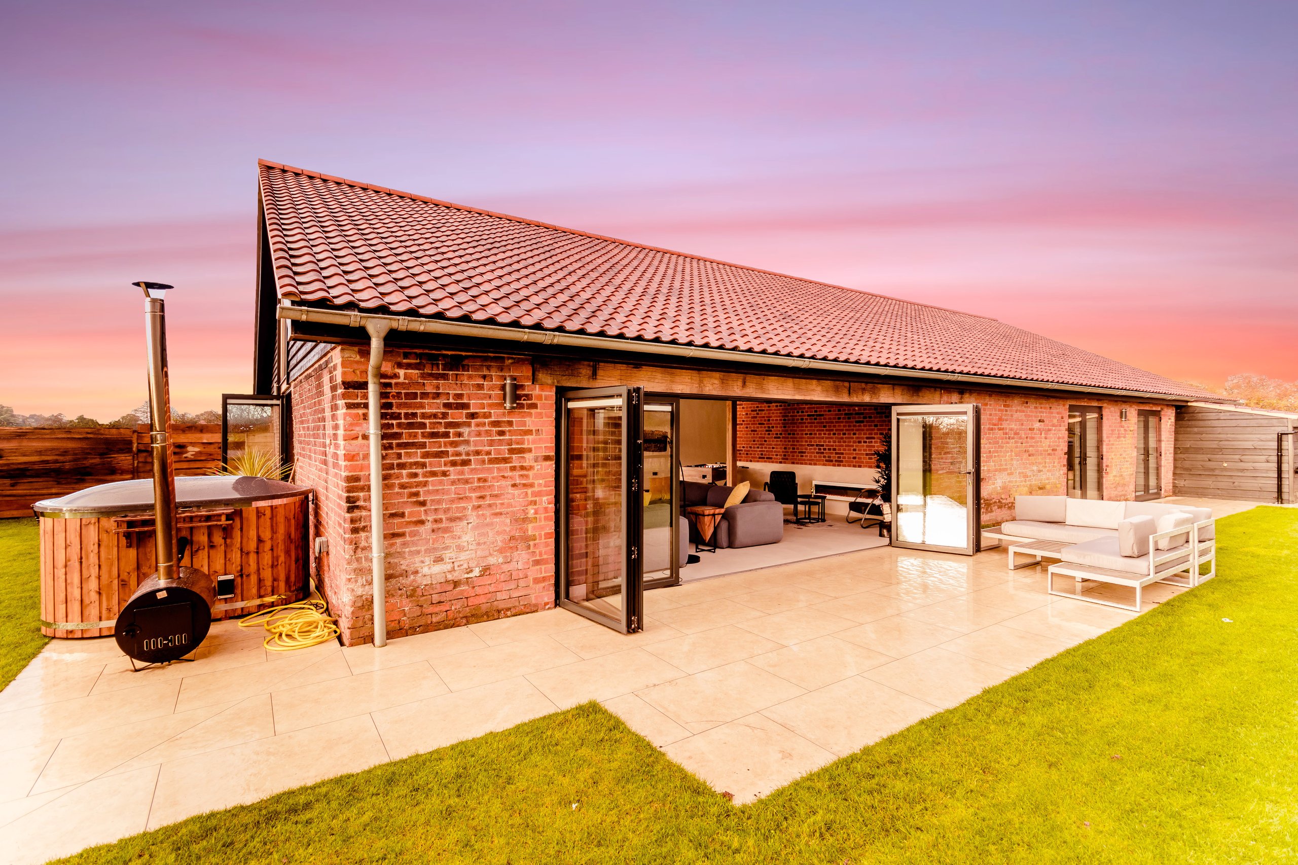 Tin Lodge
