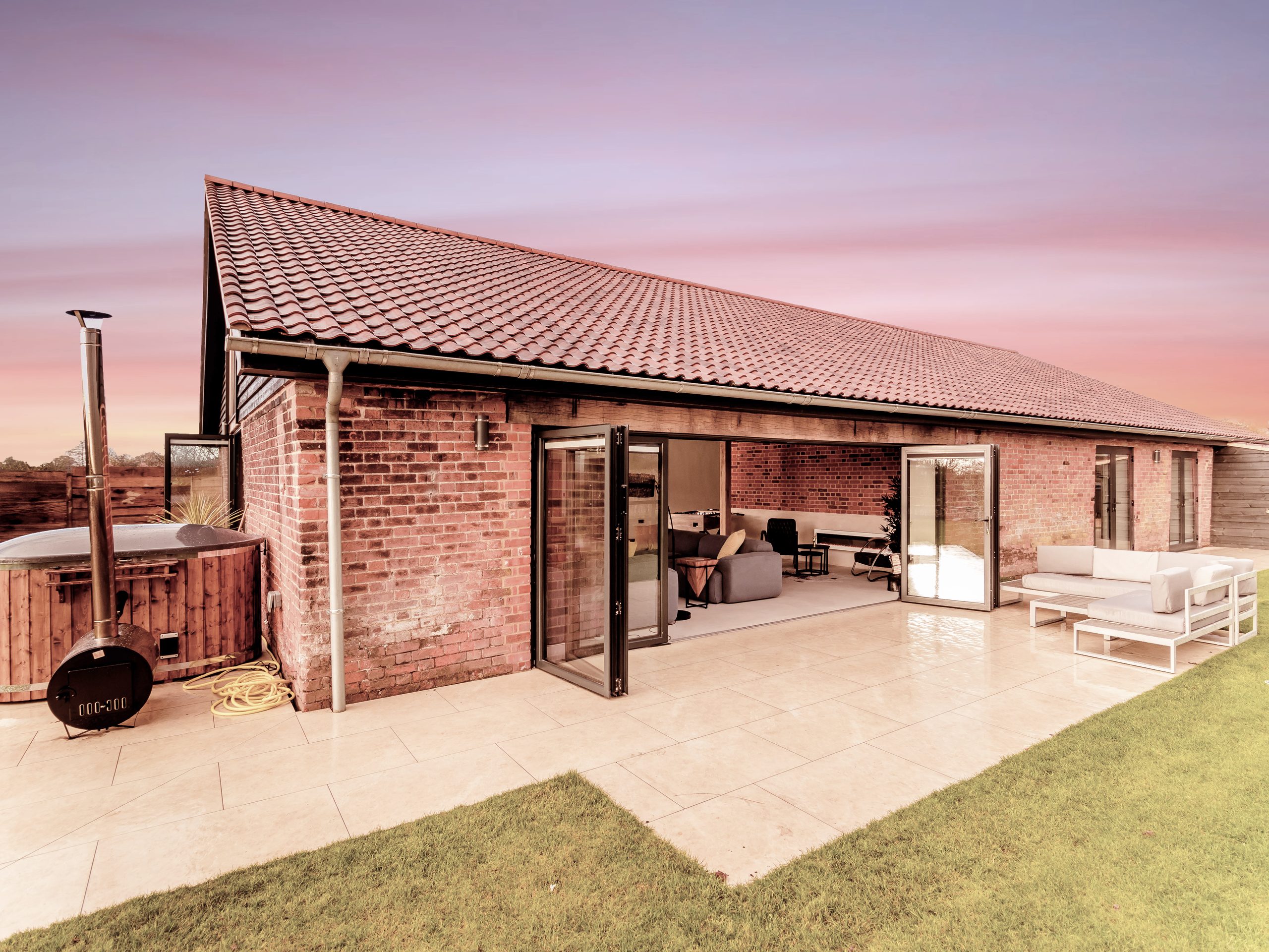 Tin Lodge