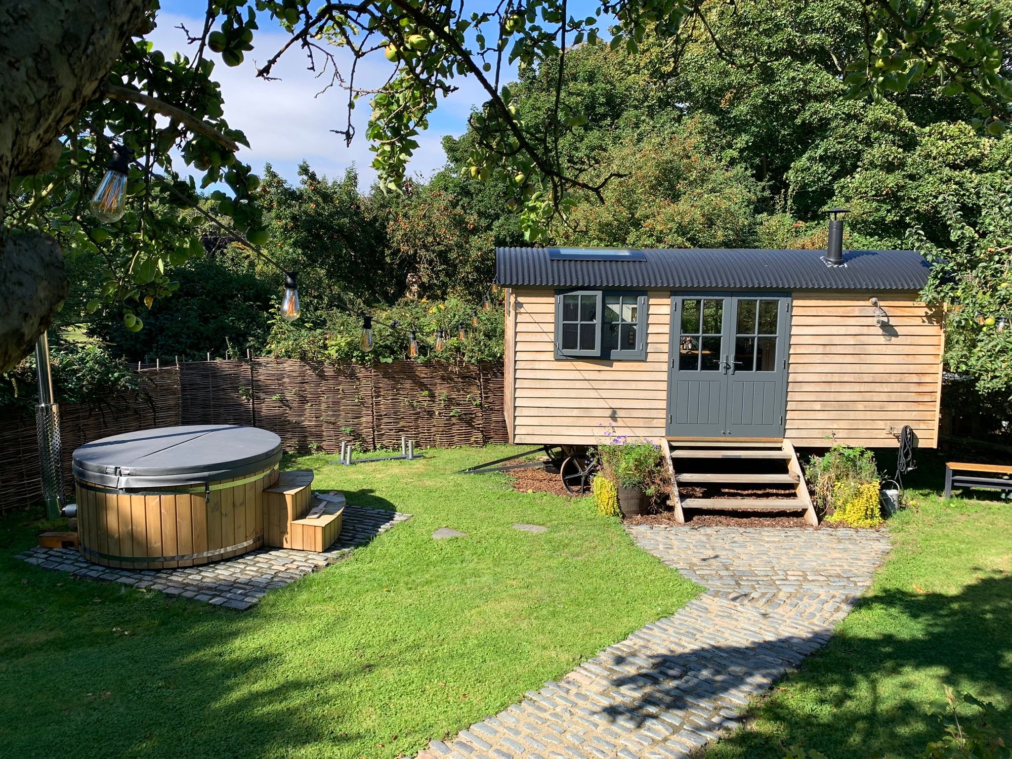 Starlight Hideaway - Image 1