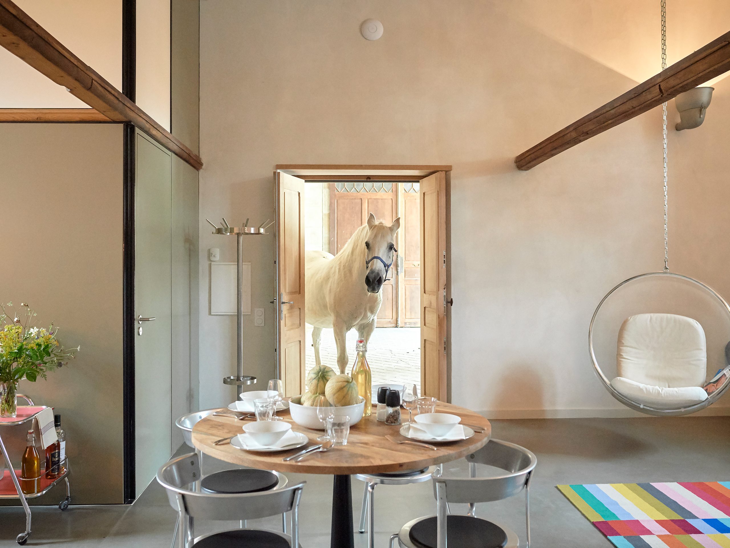 Ecurie Sud Apartments