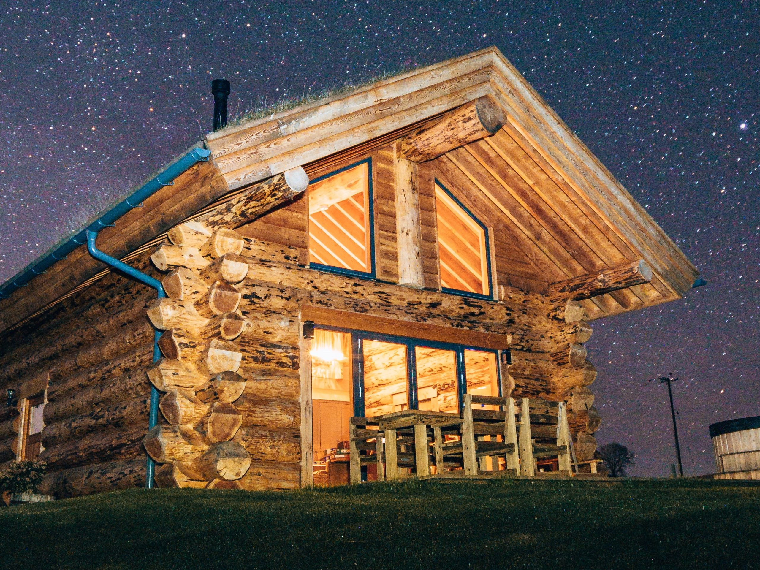 Eildon Melrose Log Cabin