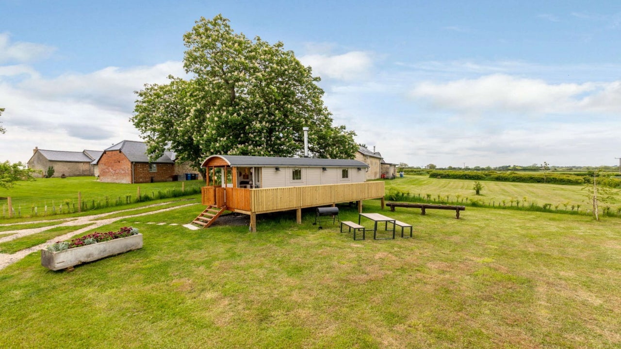 The Arched Cabin