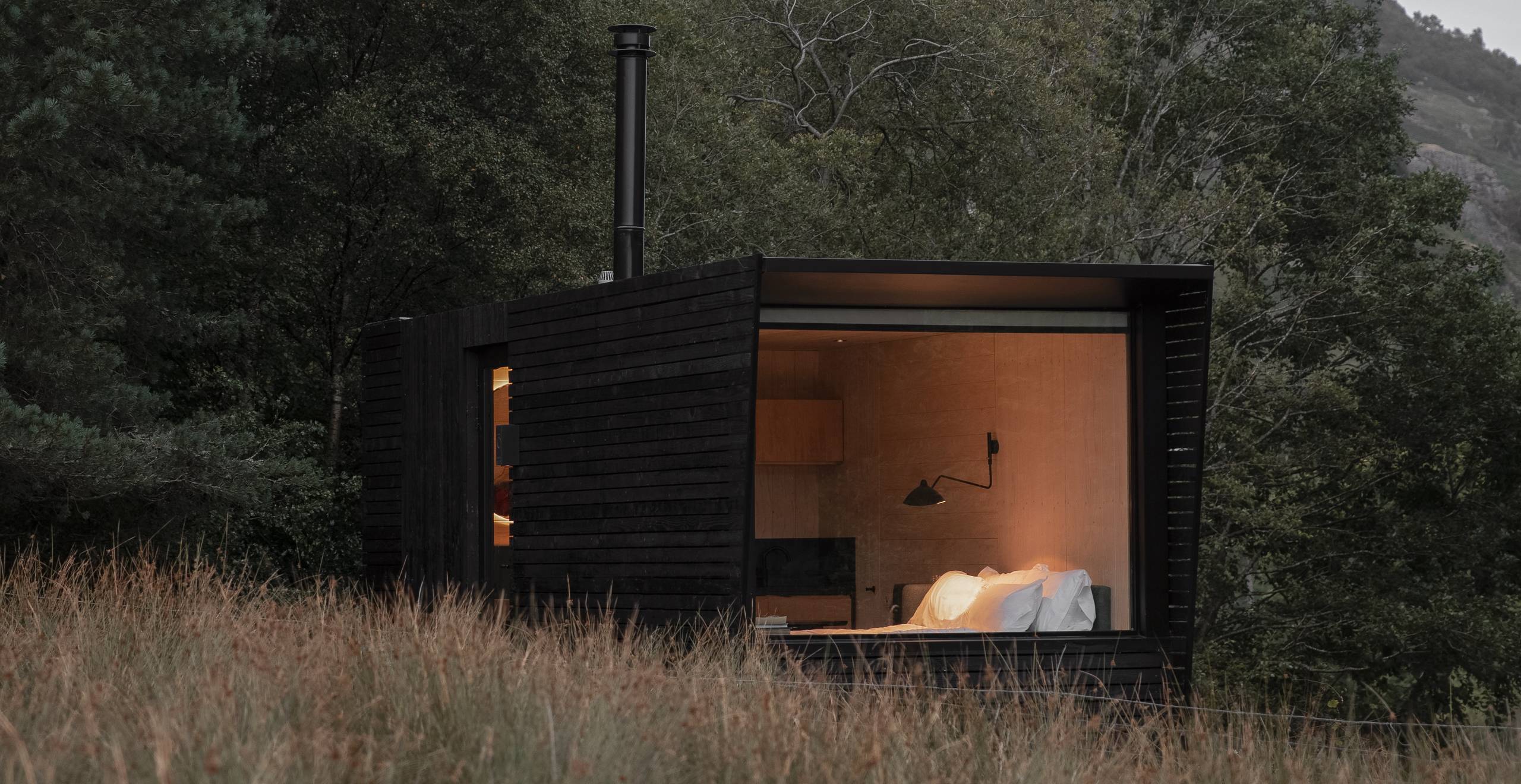 Lux Compact Cabin