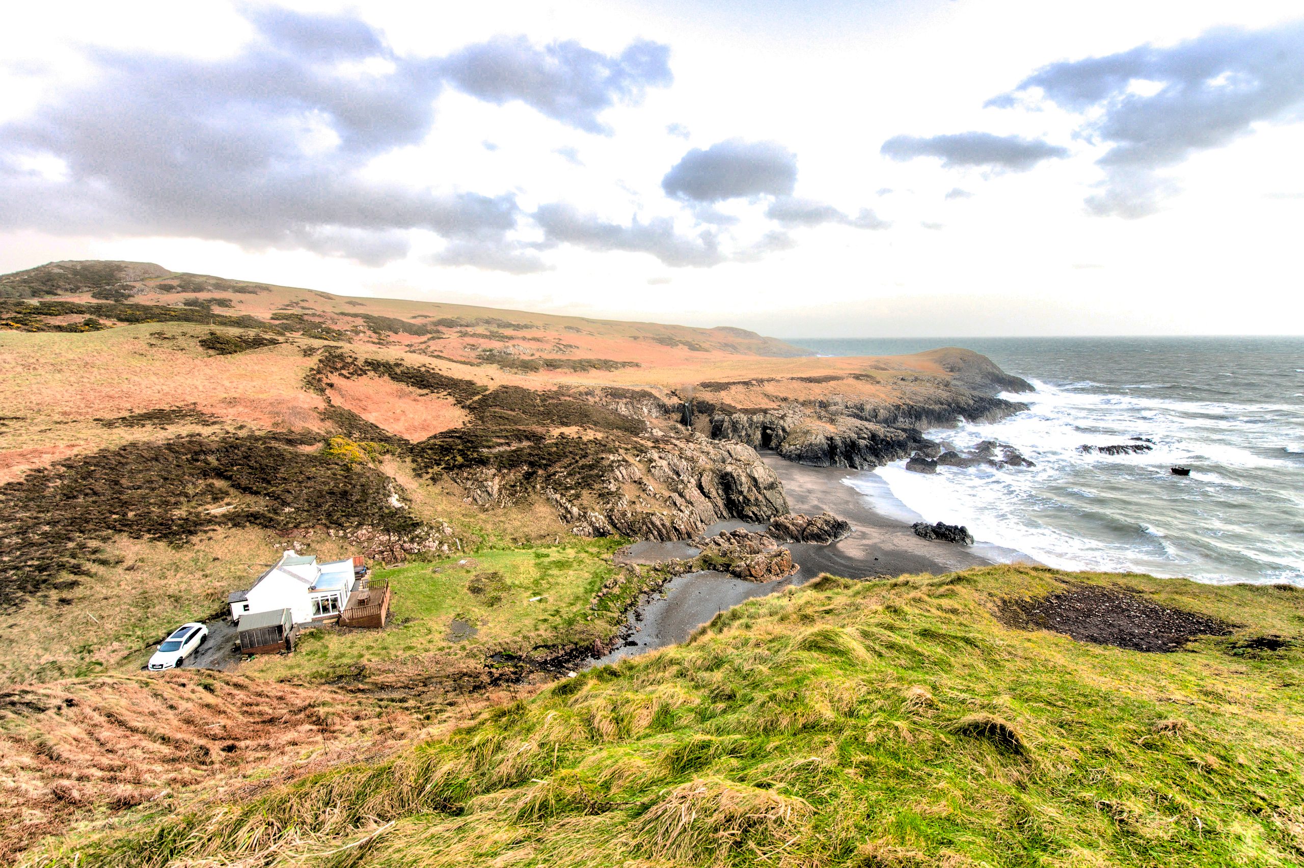 Portamaggie Cottage - Image 1