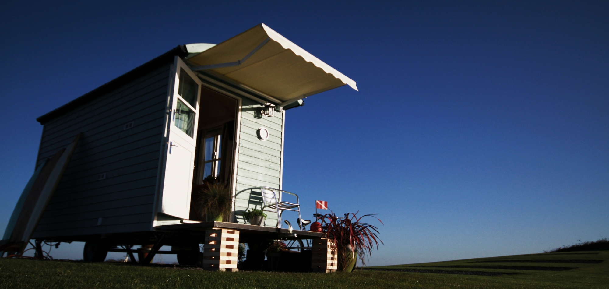 Llangennith Shepherd Huts &amp; Tiki Lodges
