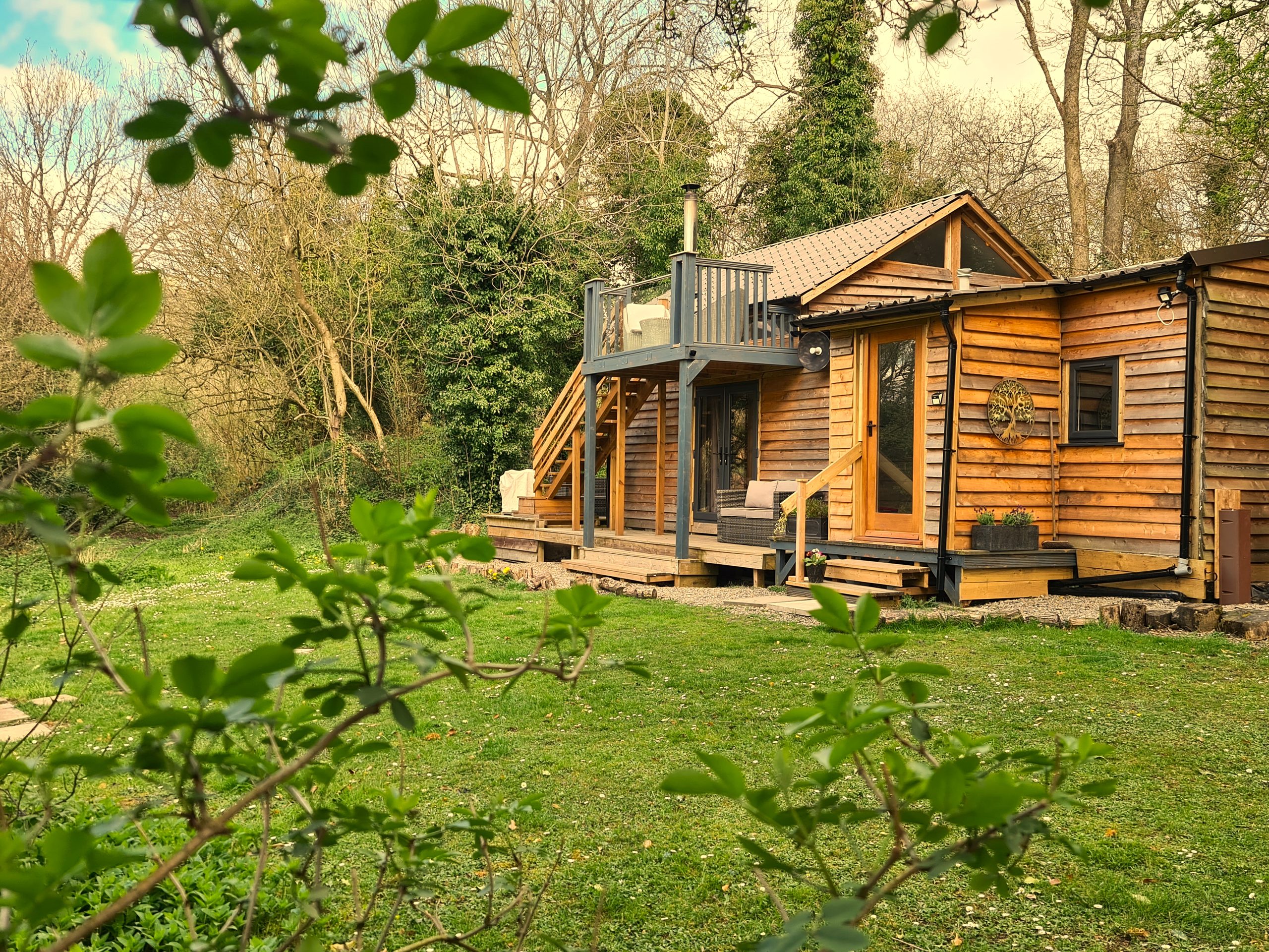 Star Gazing Tree House - Image 1