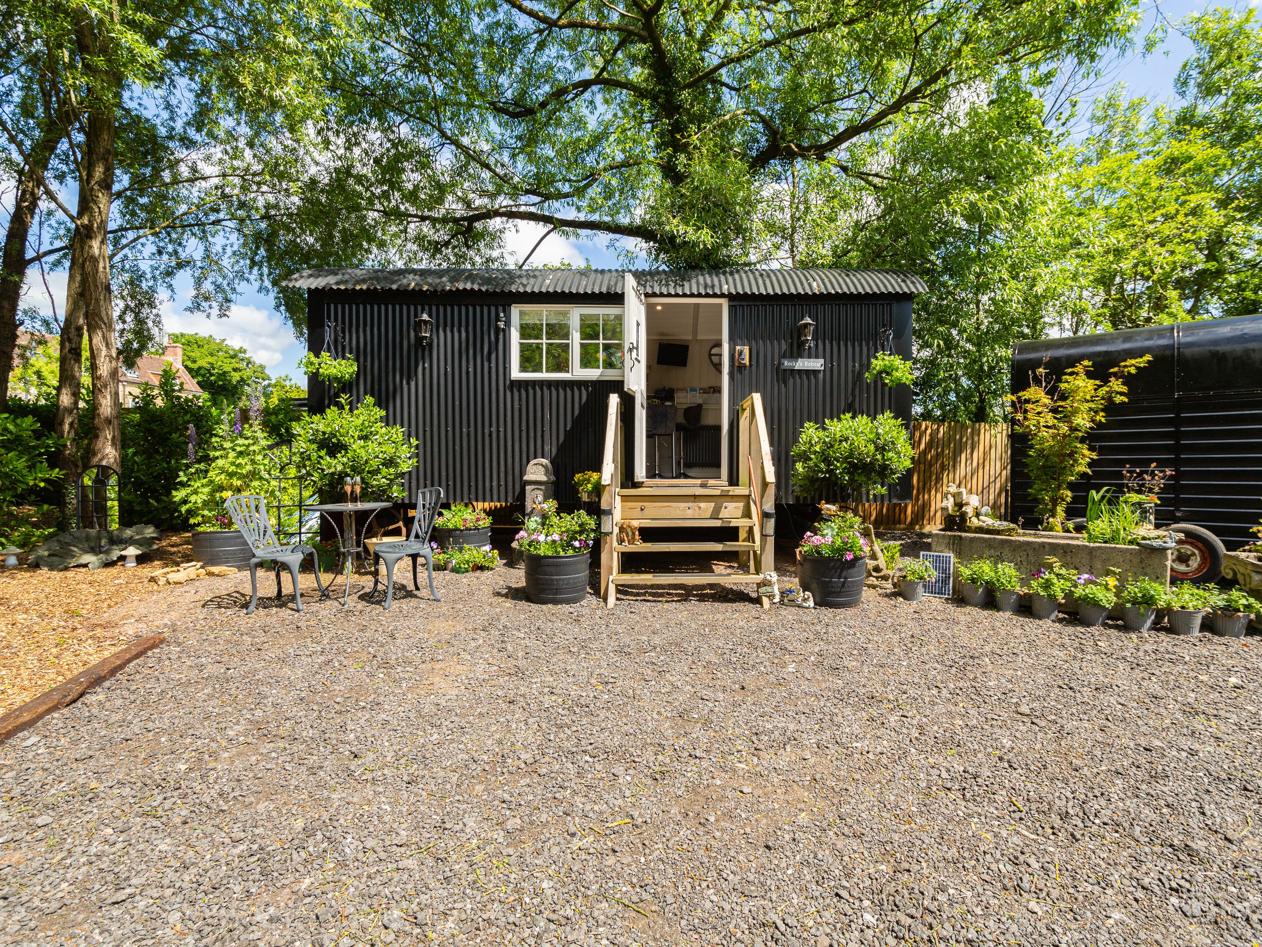 Rockys Retreat