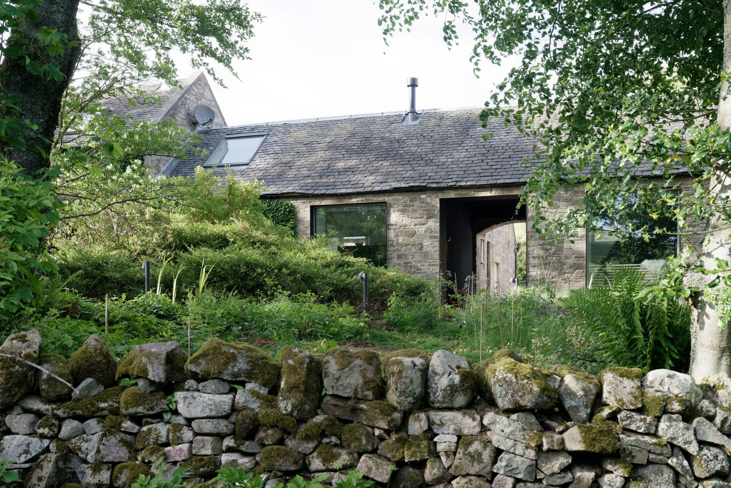 Eastside Cartshed - Image 1