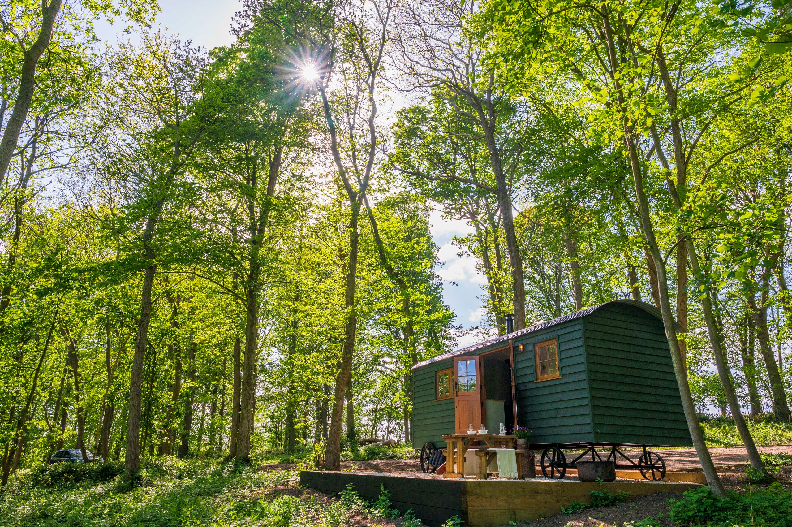 Red Kite Retreat - Luxury Shepherd's Hut 1