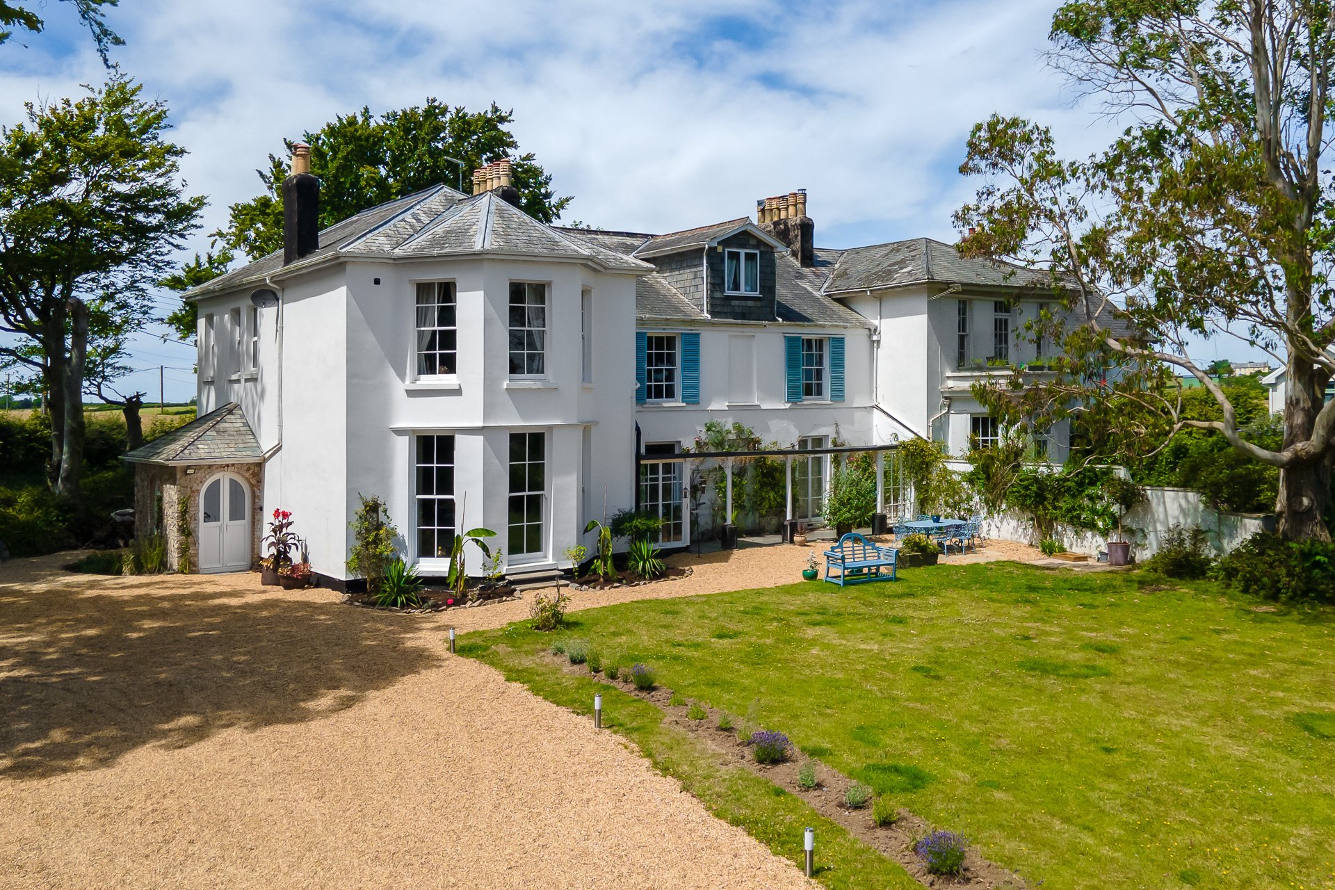 Newton Cross House