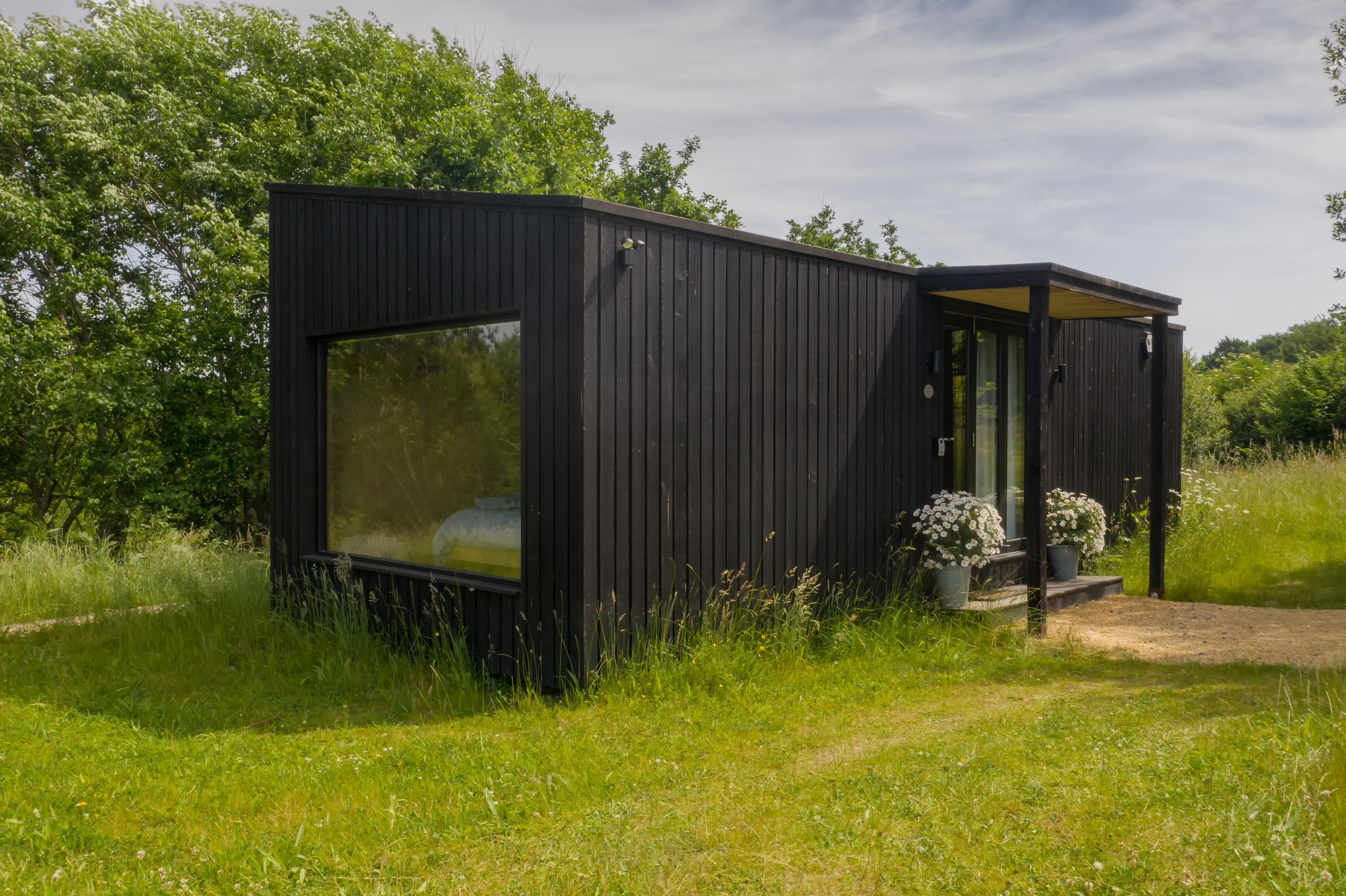 Hidey-Hole Cabin