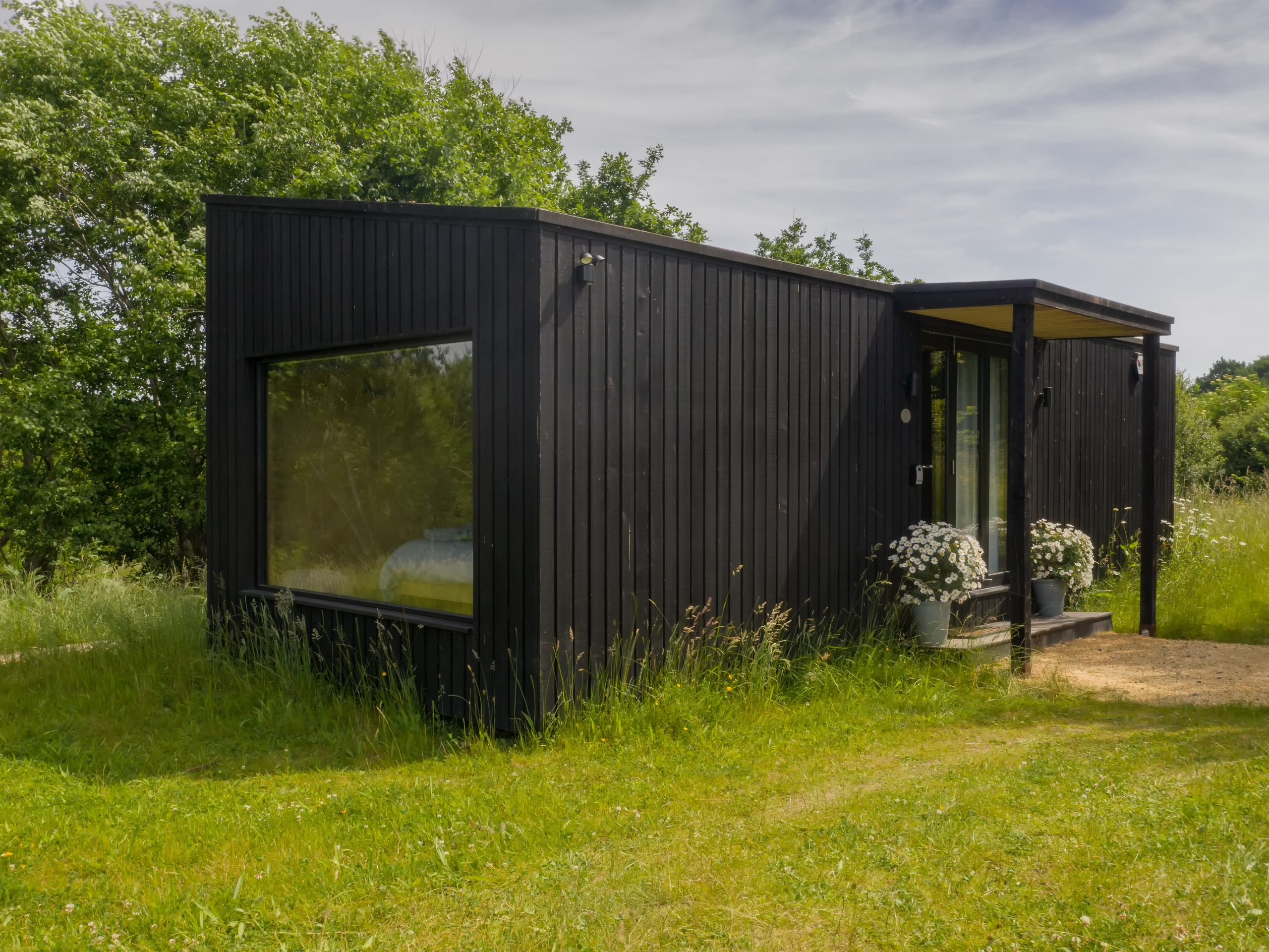 Hidey-Hole Cabin