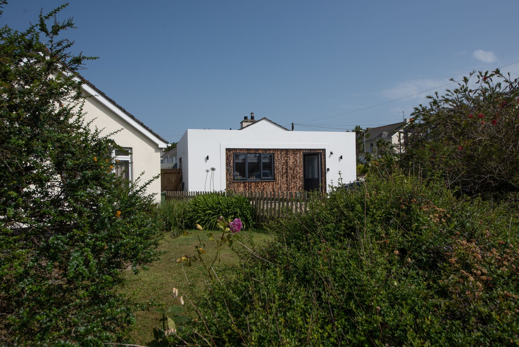Bay Dream - Image 1