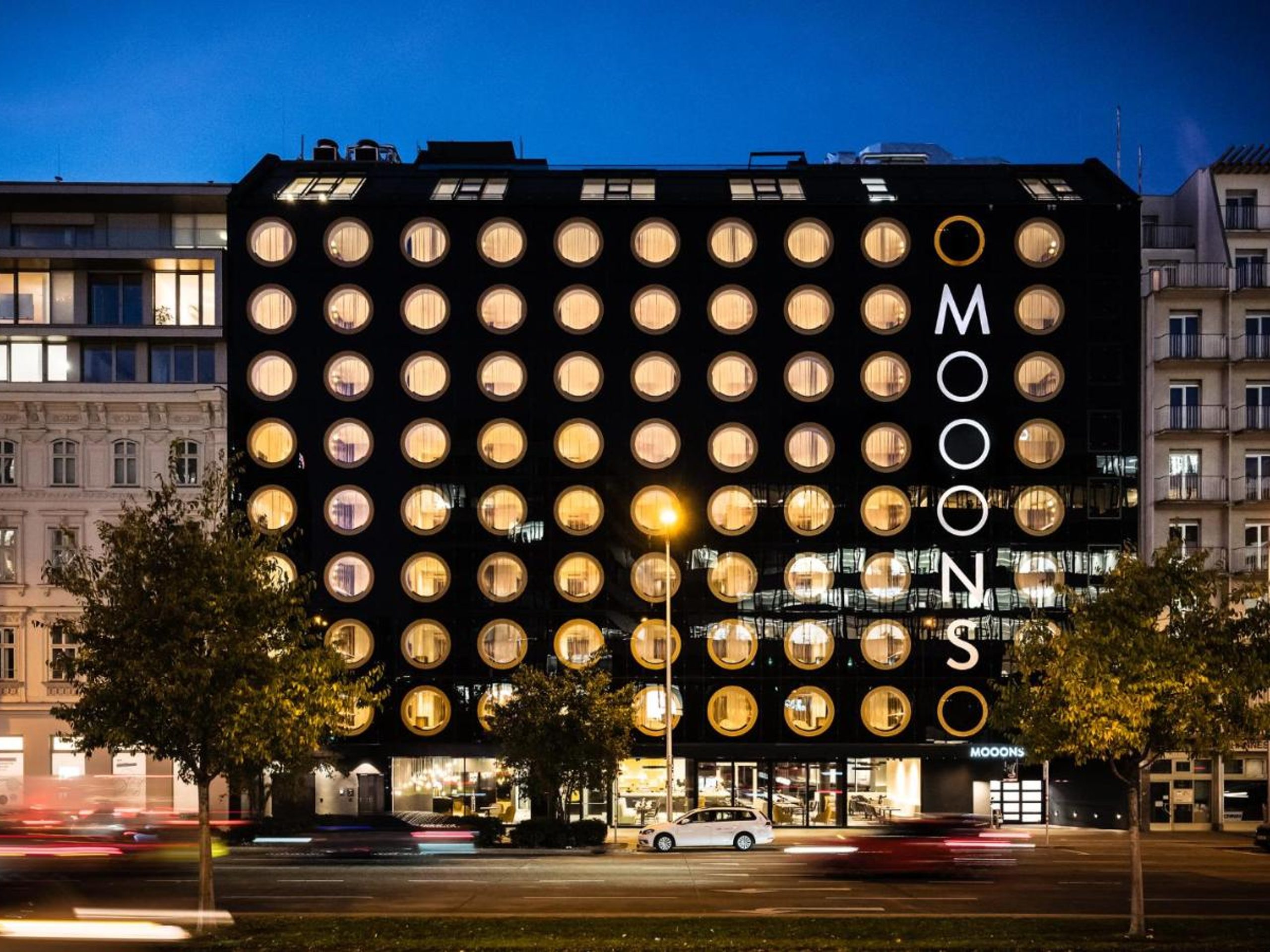 Mooons Vienna
