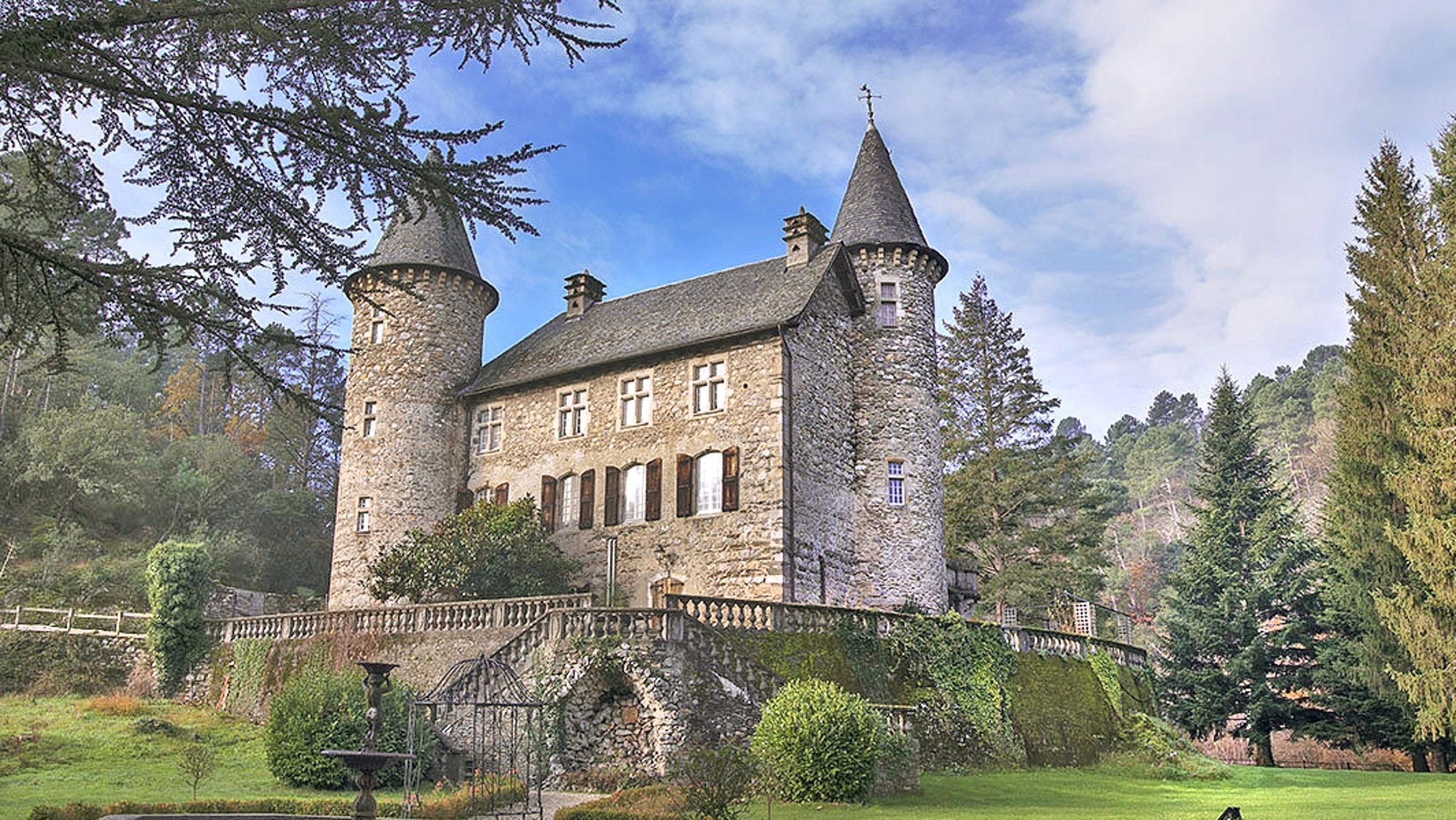 Chateau Chamborigaud - Image 1