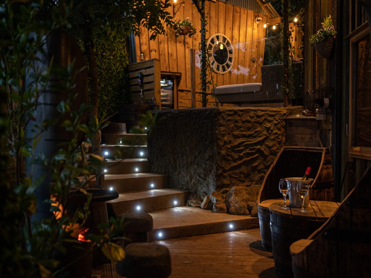 The Hobbity Treehouse