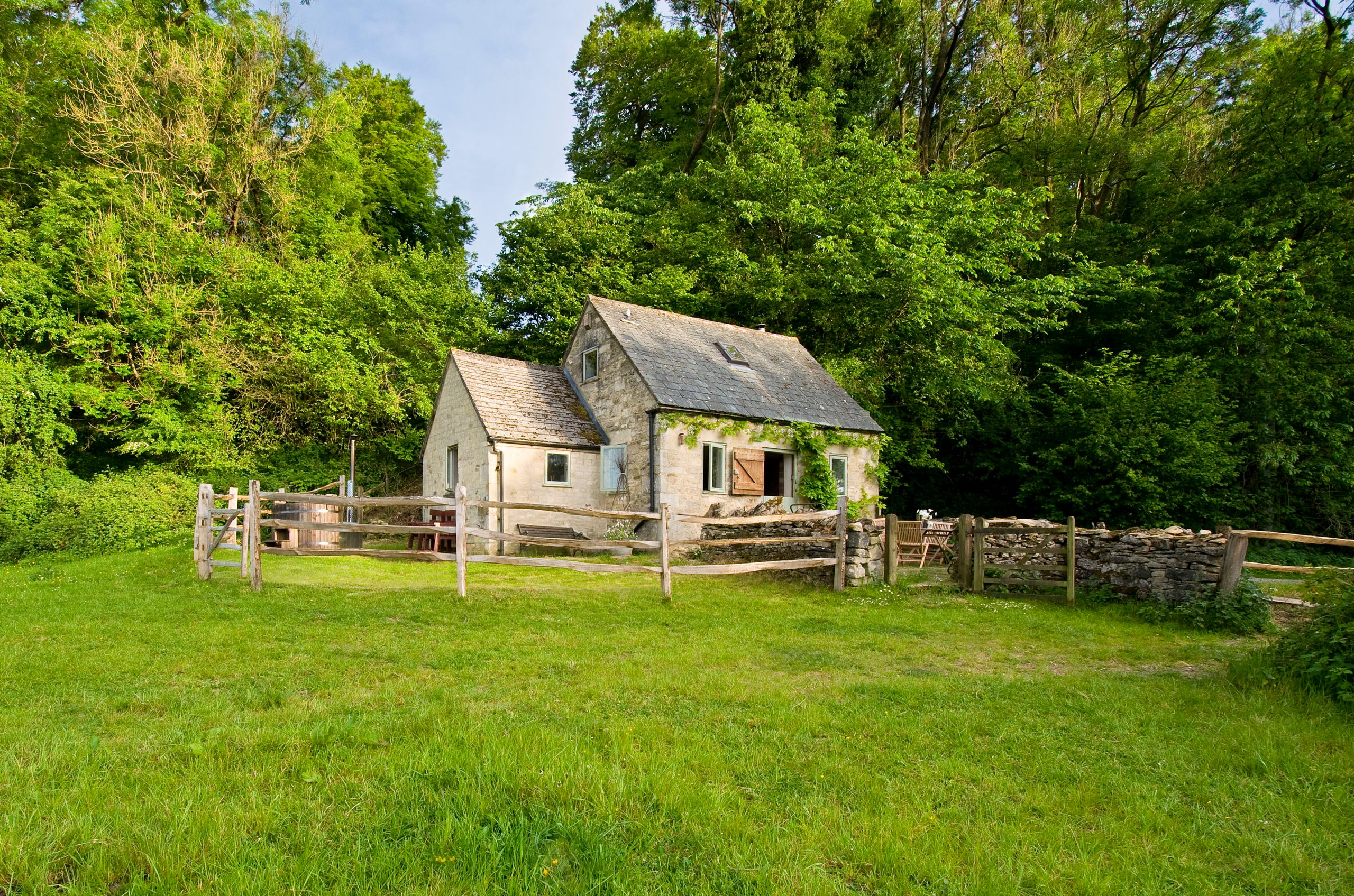 Jackdaw Cottage - Image 1