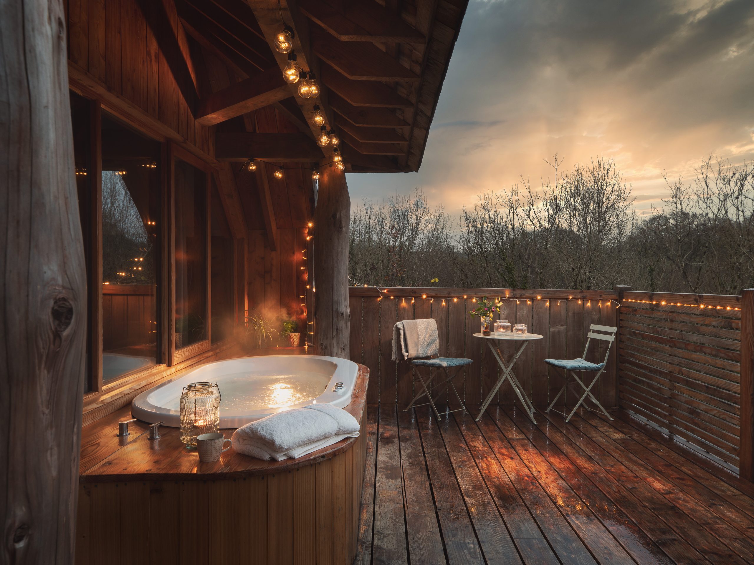 Black Wolf Treehouse