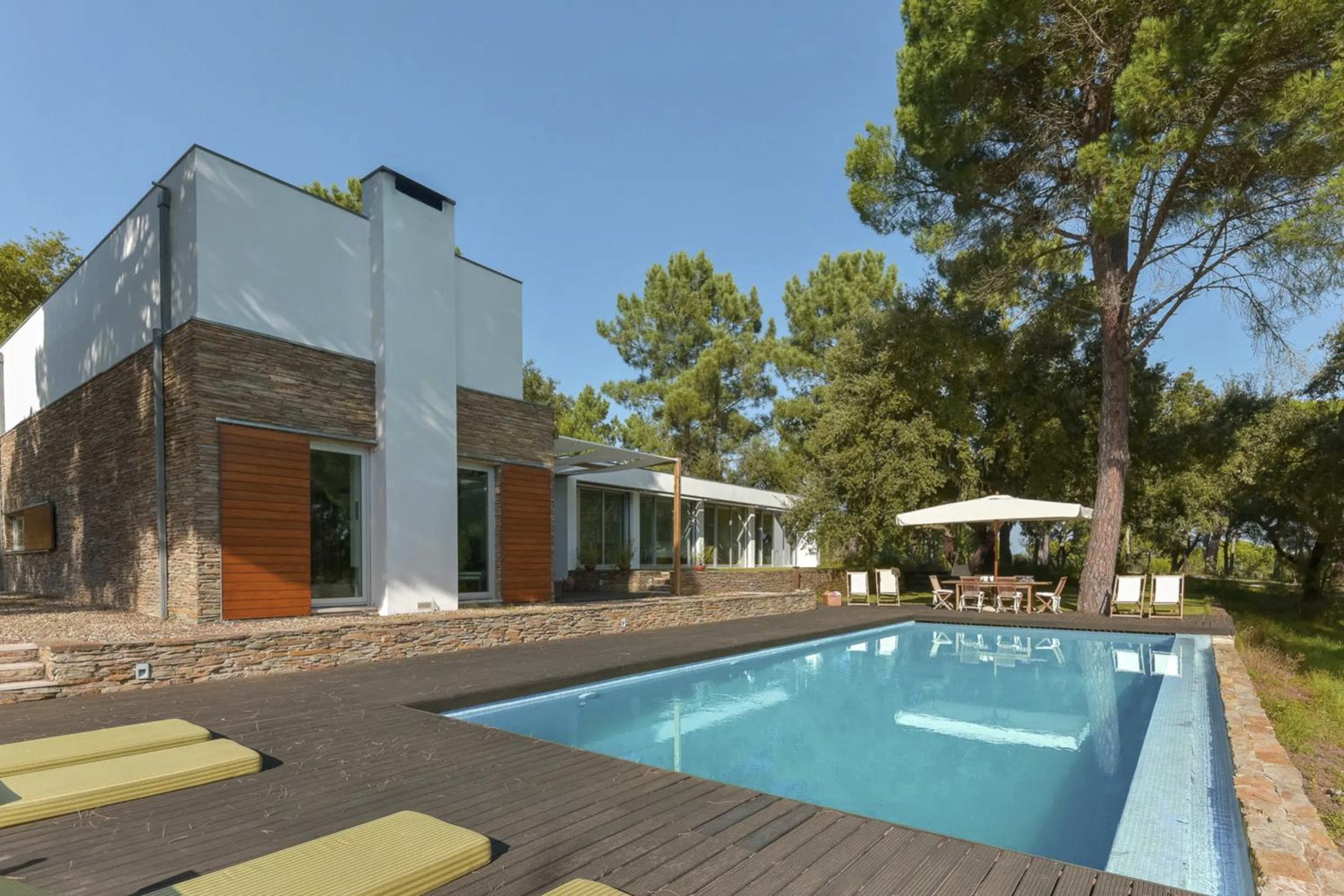 Quercus House - Image 1